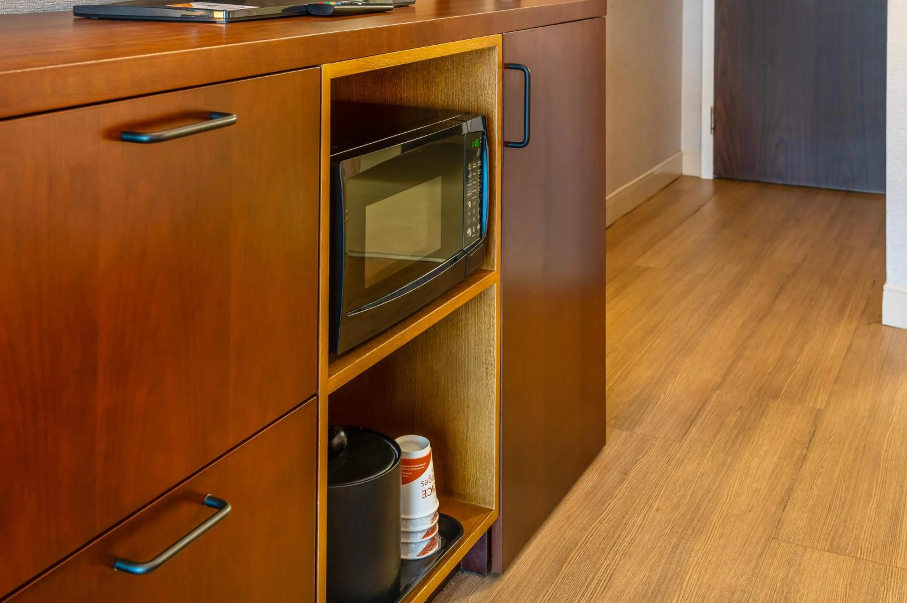 microwave in Comfort Inn