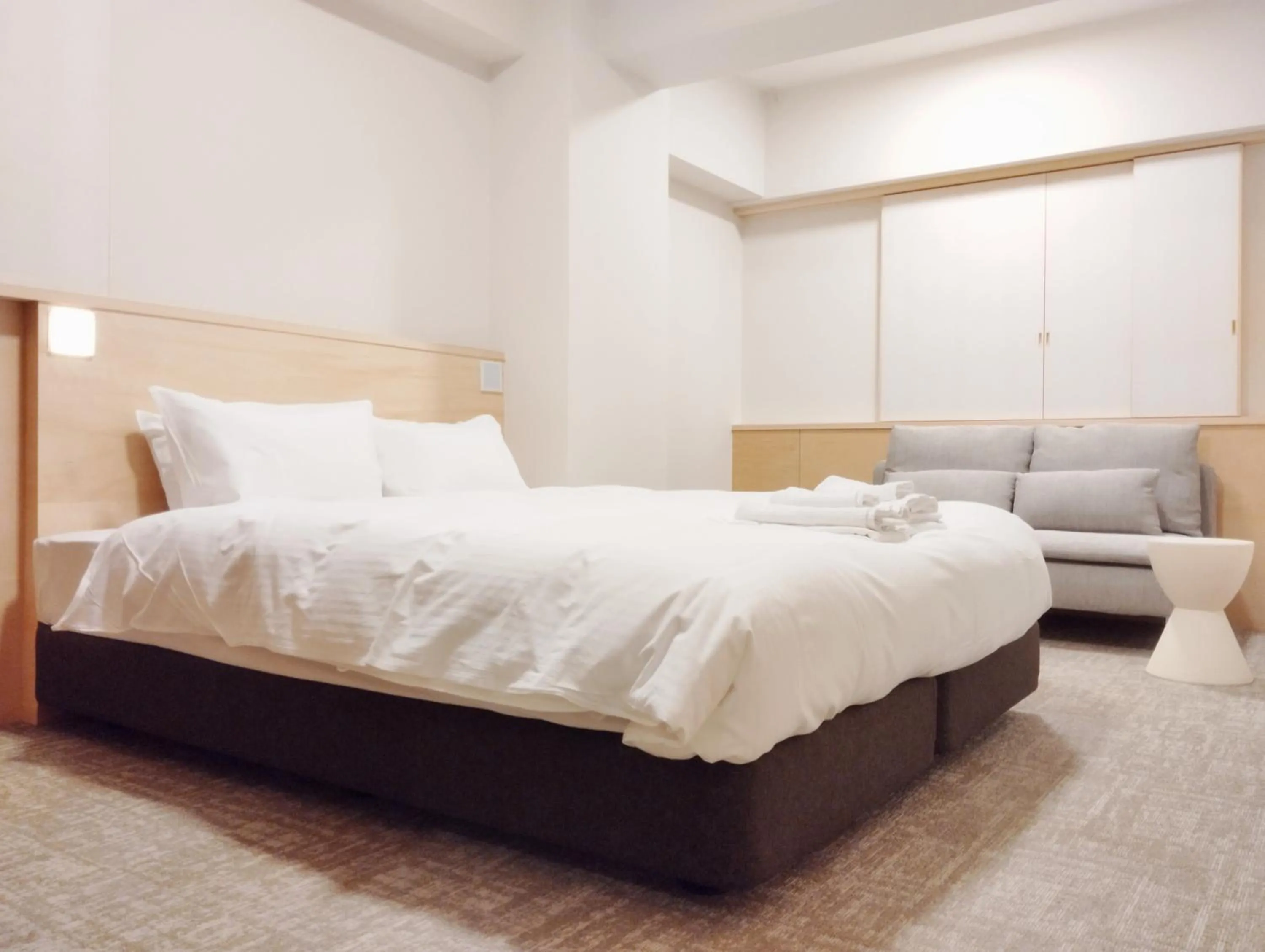 Bedroom, Bed in Apartment Hotel DIG the OSAKA