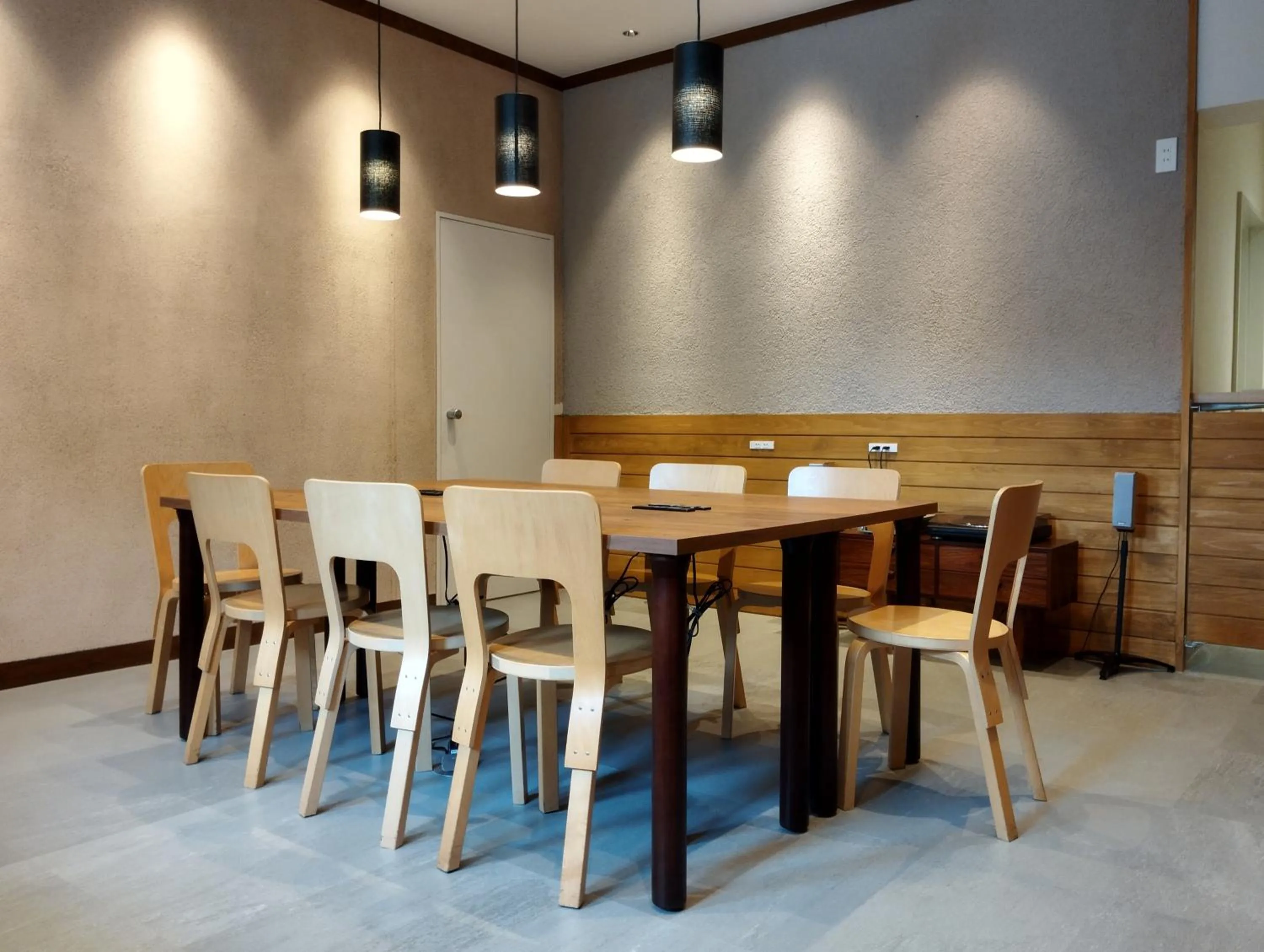 Lounge or bar in Apartment Hotel DIG the OSAKA