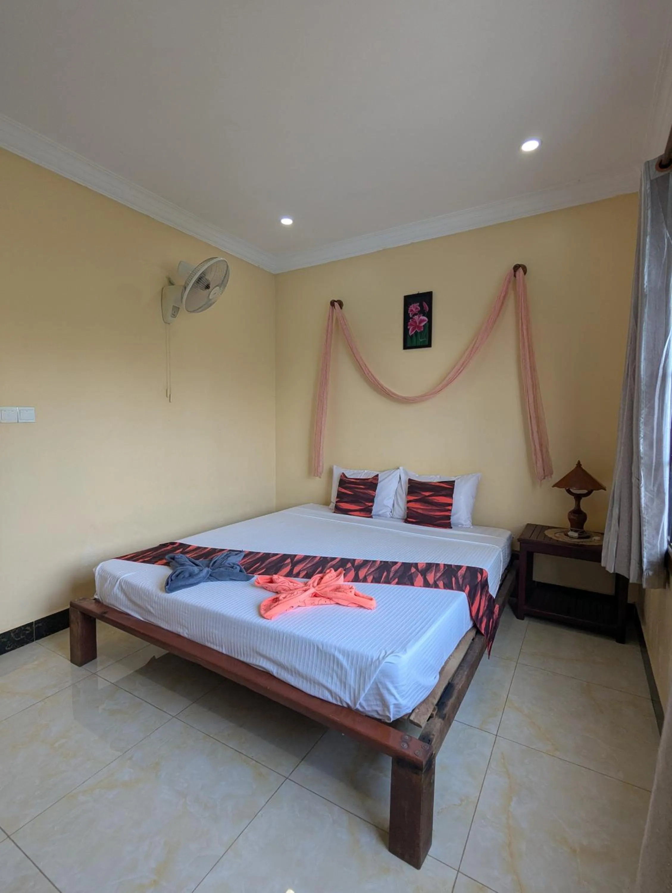 Guests, Bed in Blue Diamond Hostel