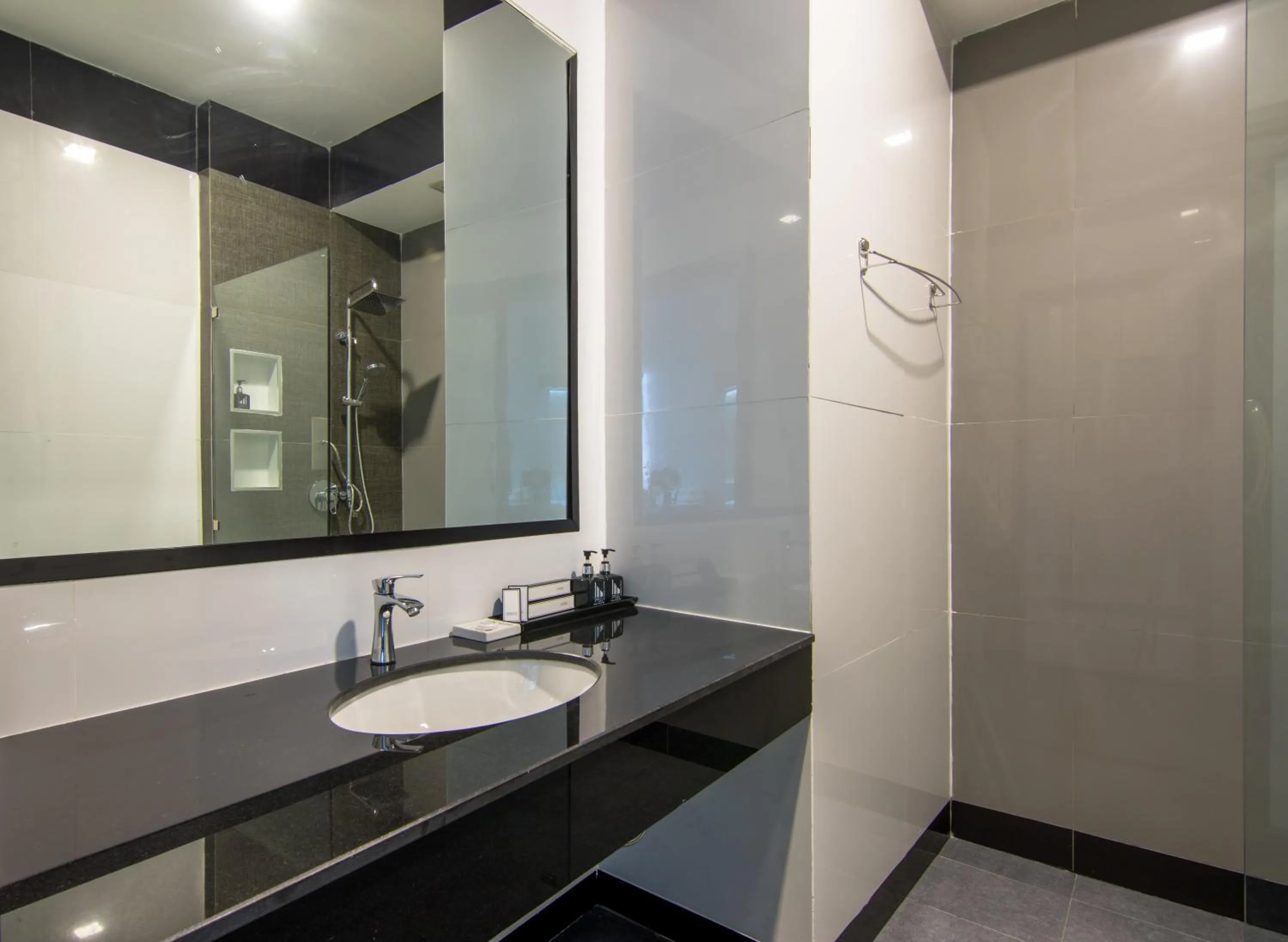 Bathroom in PSG Hotel