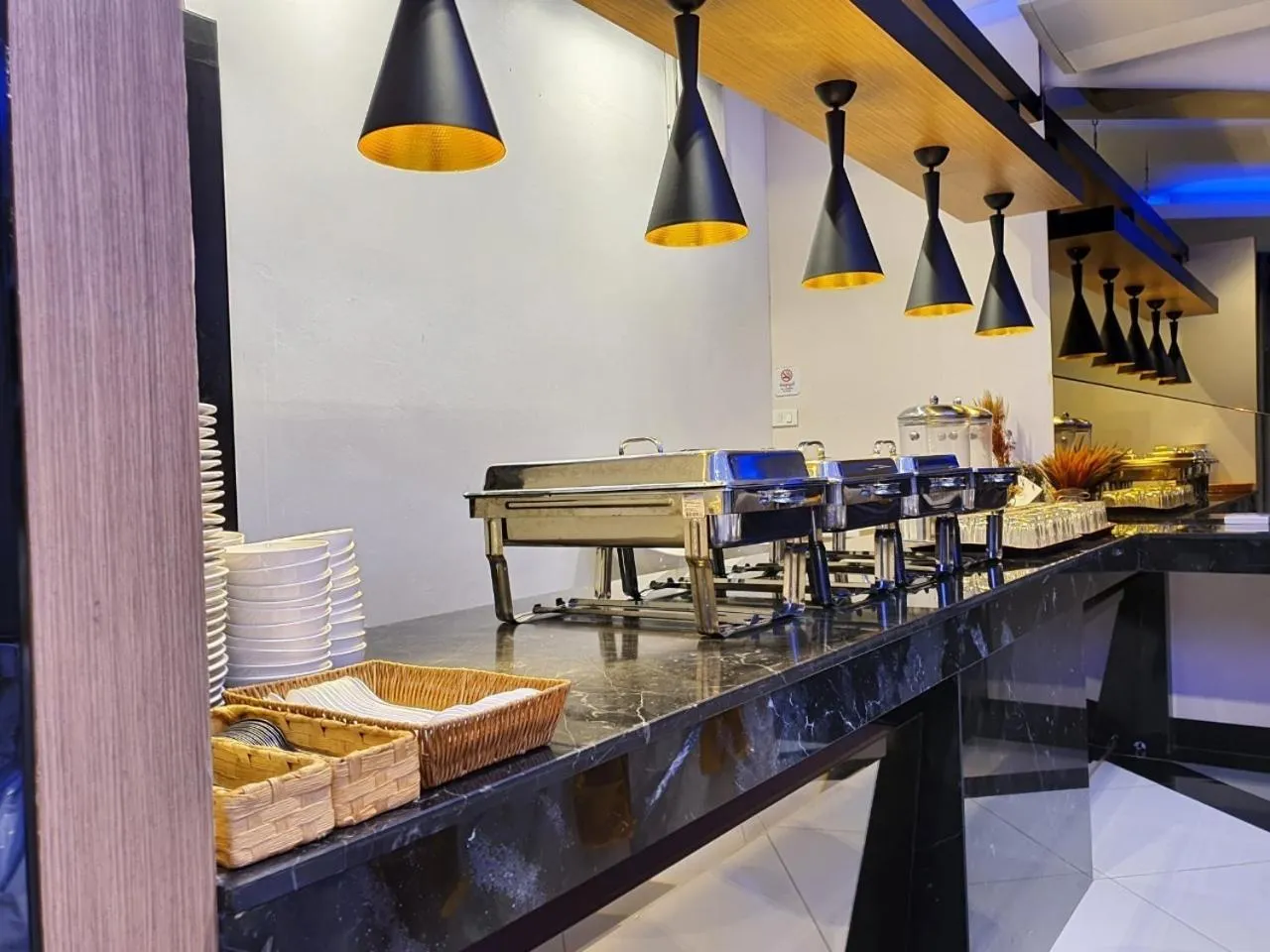 Restaurant/places to eat in PSG Hotel