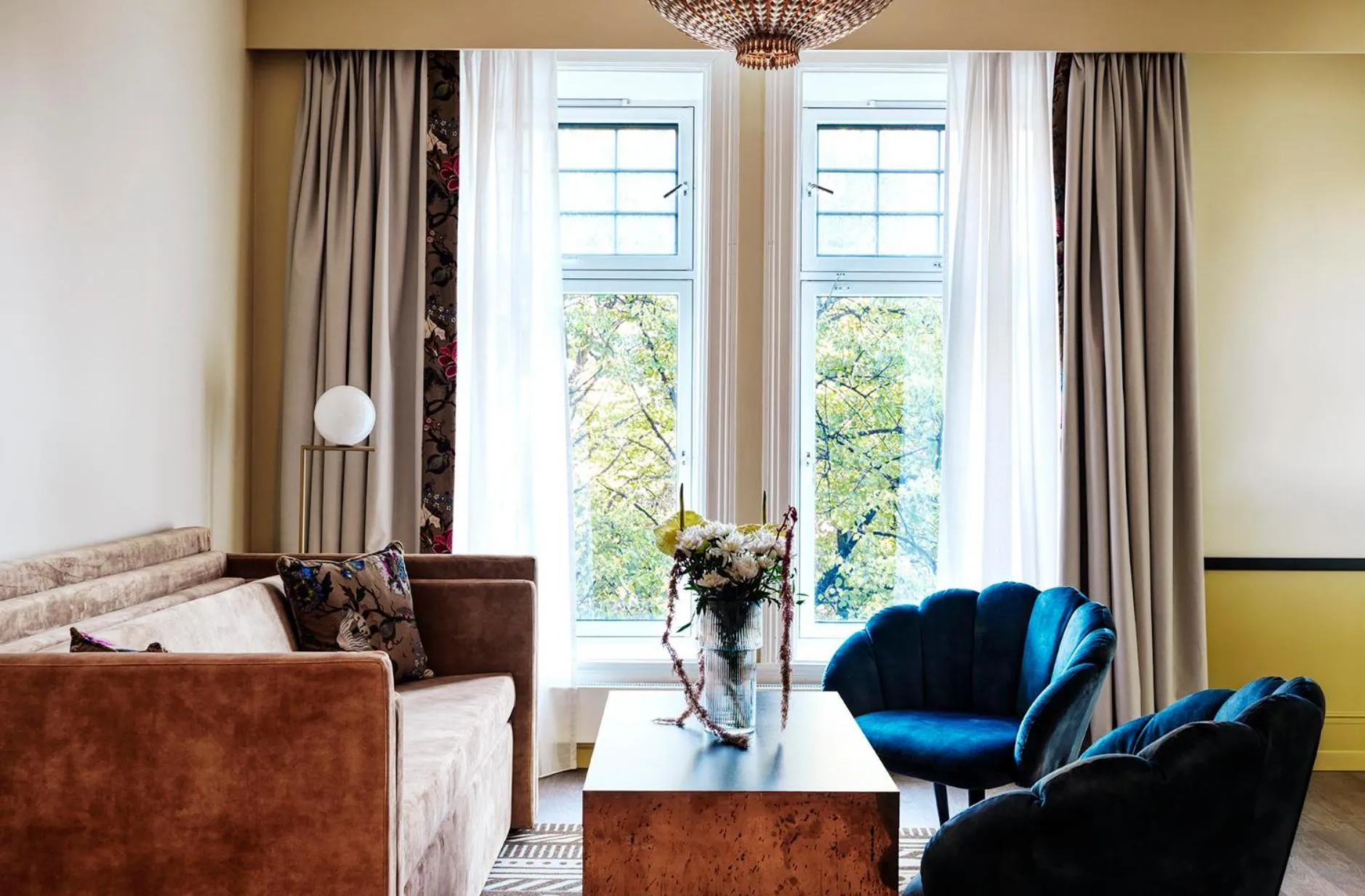 Seating area in Hotel Christiania Teater