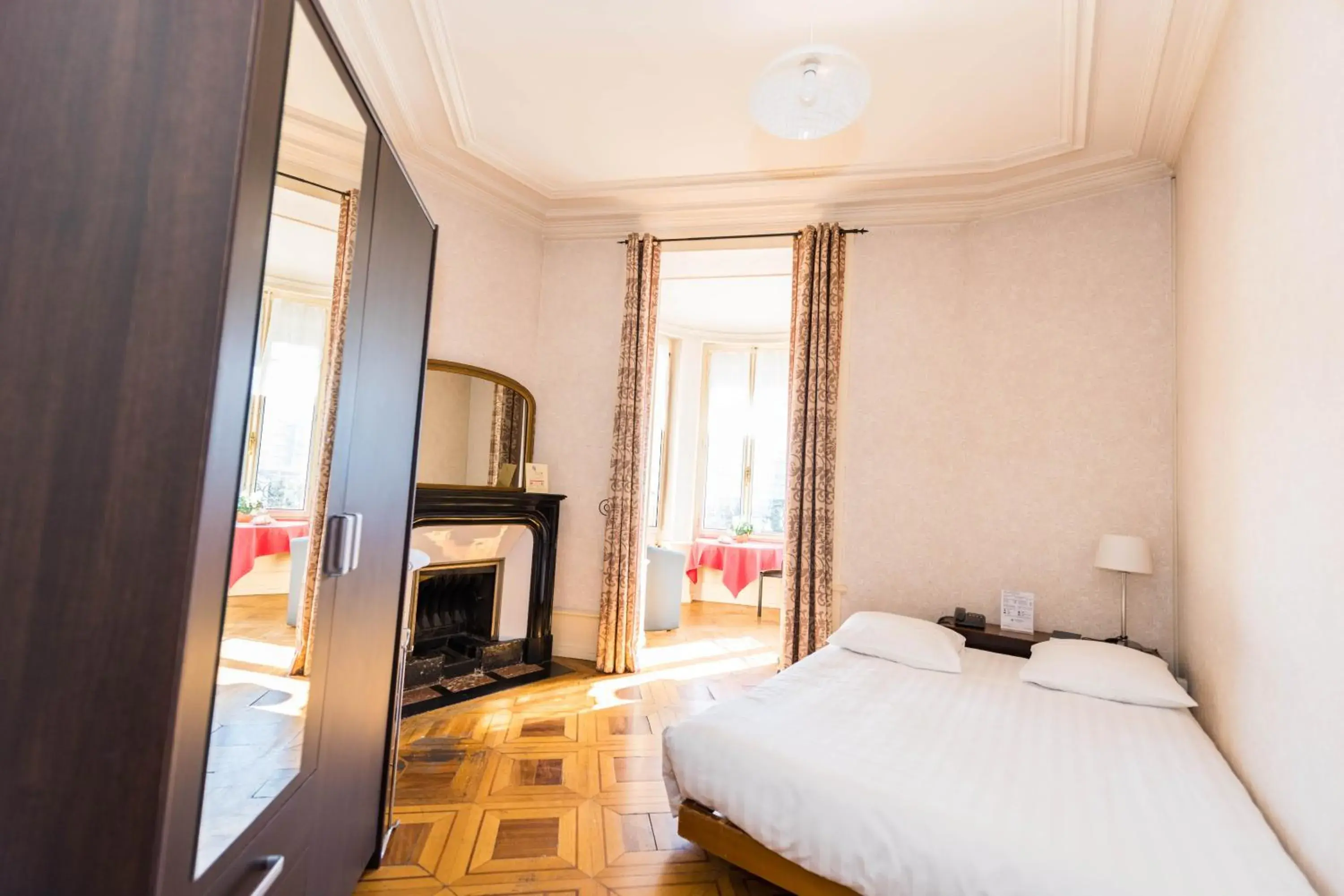 Bed in Hotel des Tourelles Bed in Hotel des Tourelles