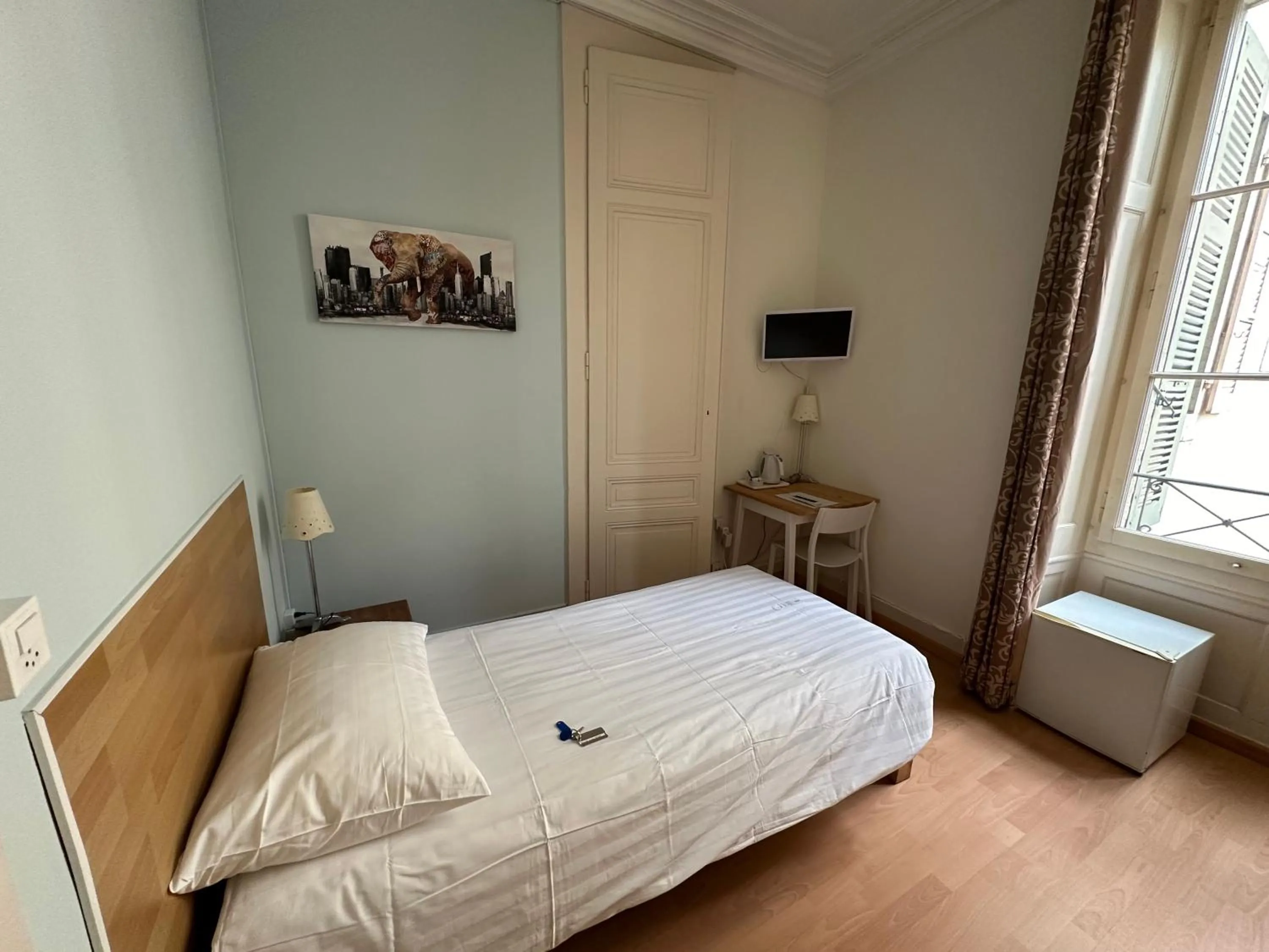 Bed in Hotel des Tourelles