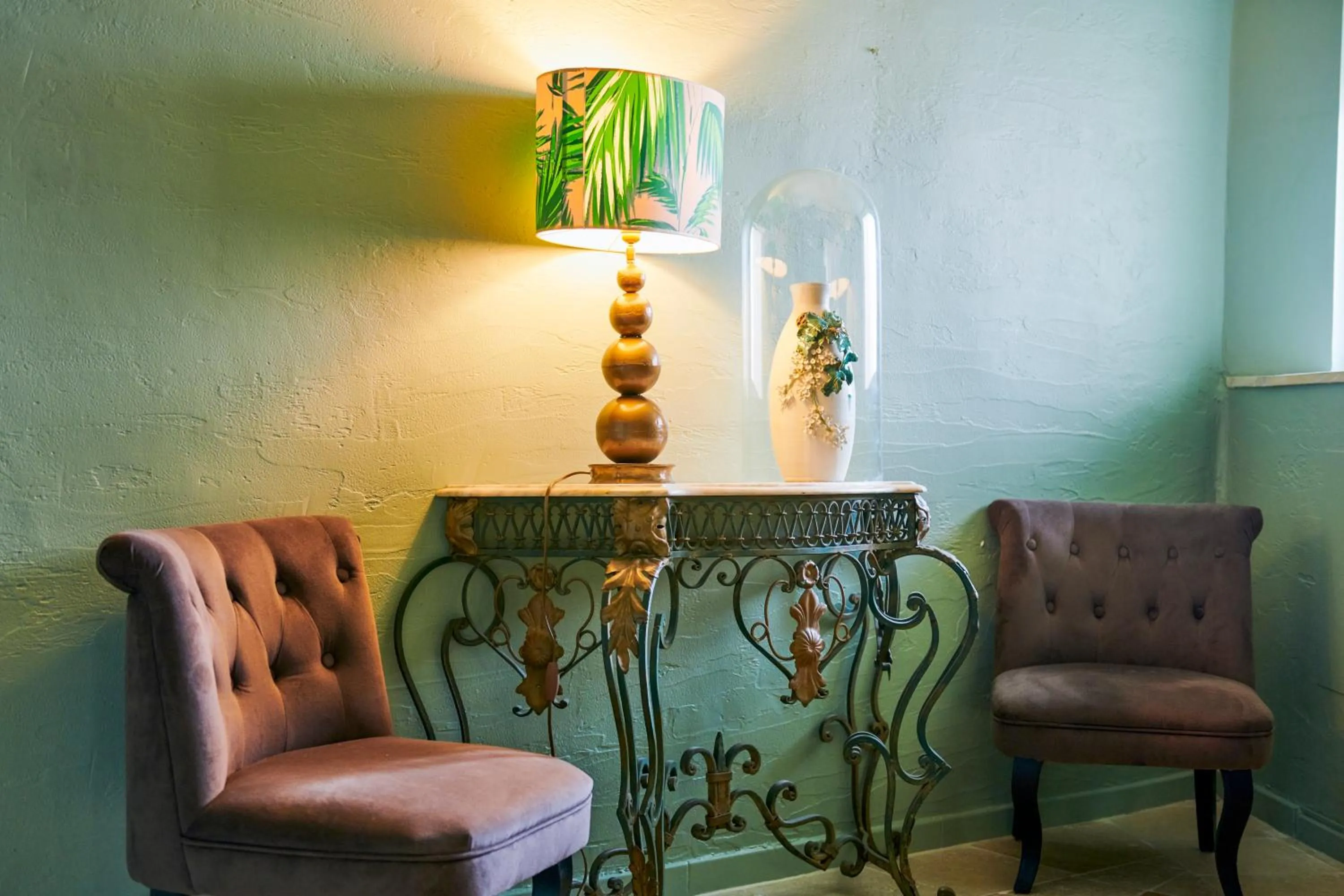 Decorative detail in Logis Hôtel Restaurant Le Plantevin