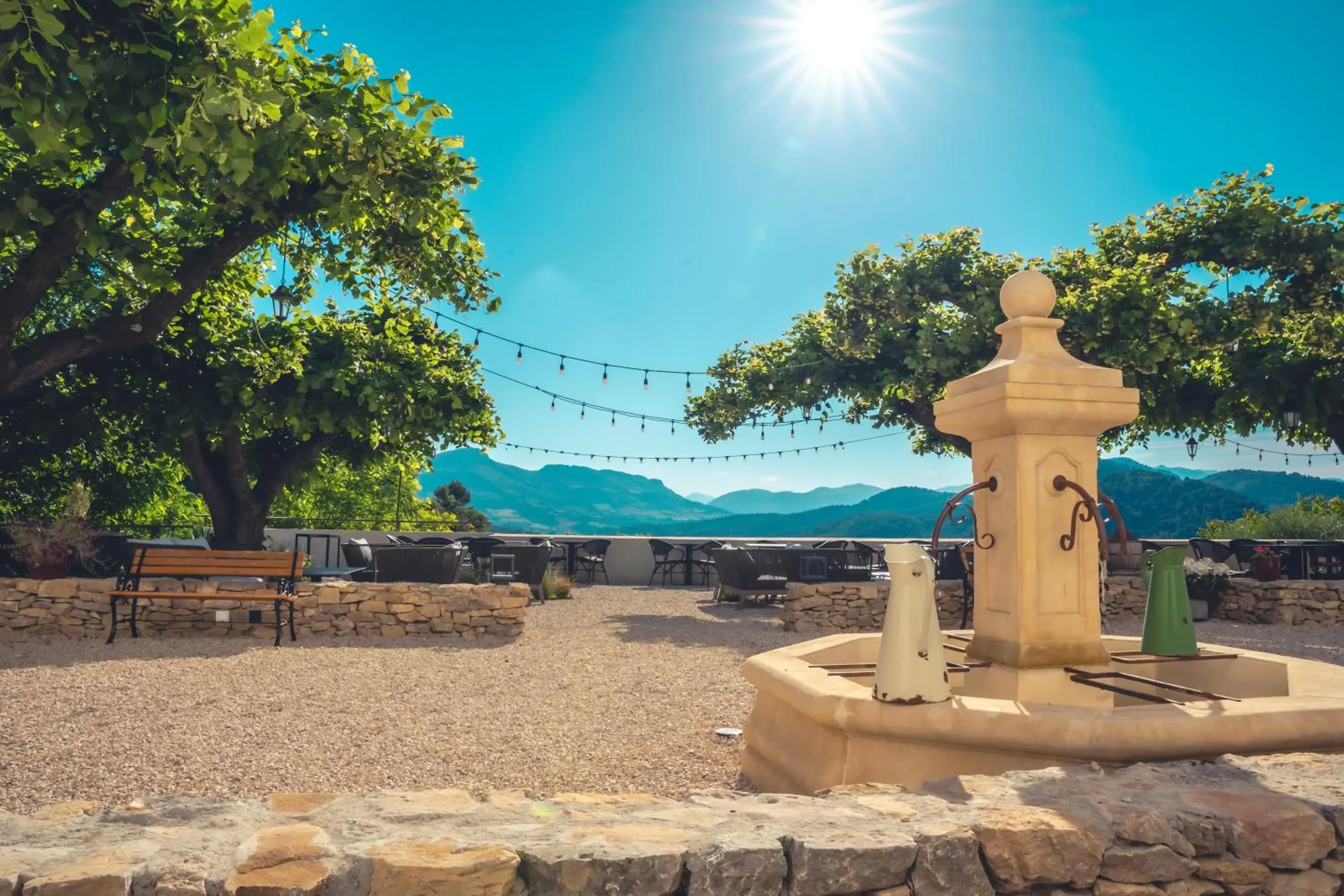 Logis Hôtel Restaurant Le Plantevin Logis Hôtel Restaurant Le Plantevin