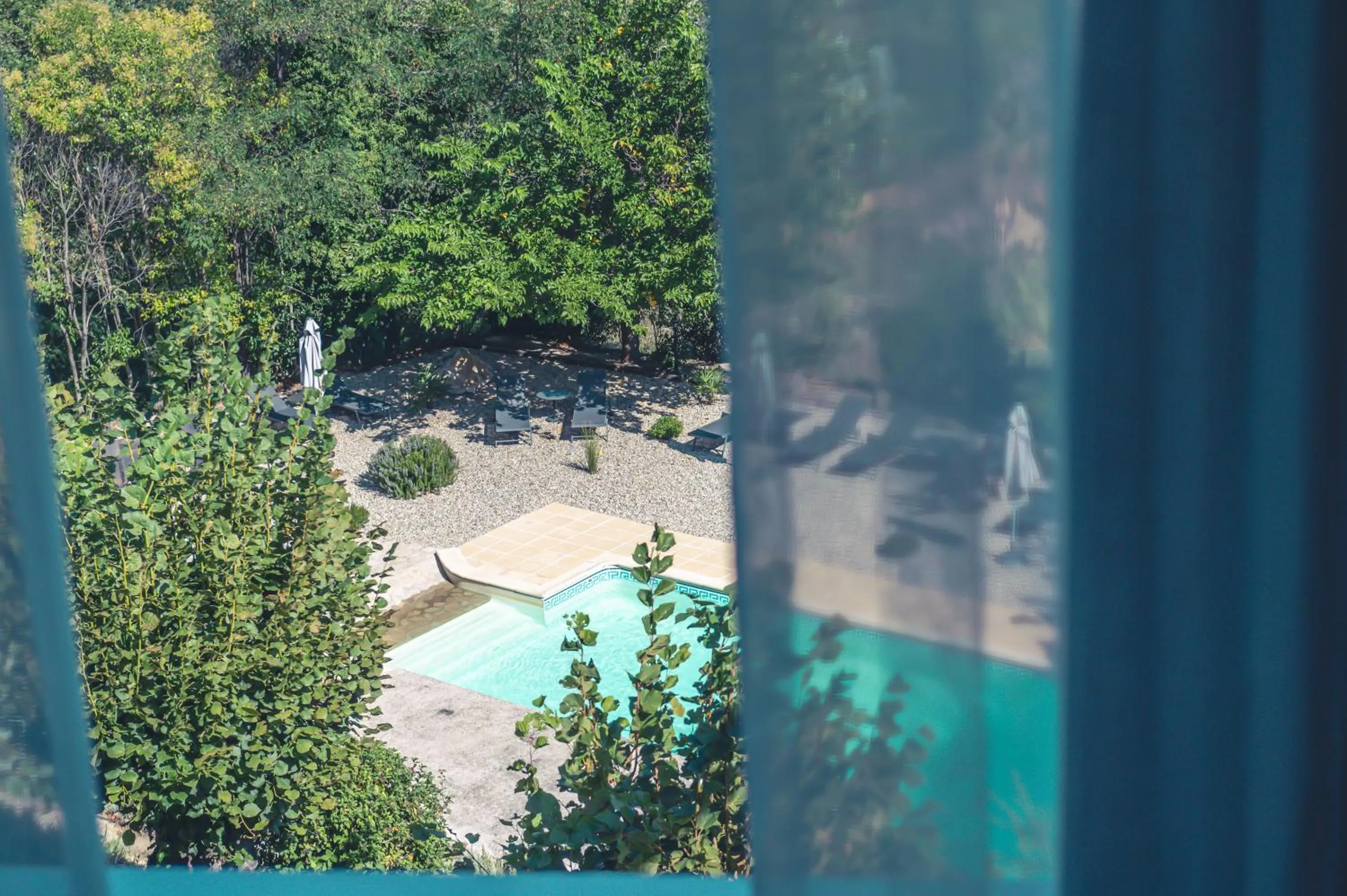 Pool view in Logis Hôtel Restaurant Le Plantevin