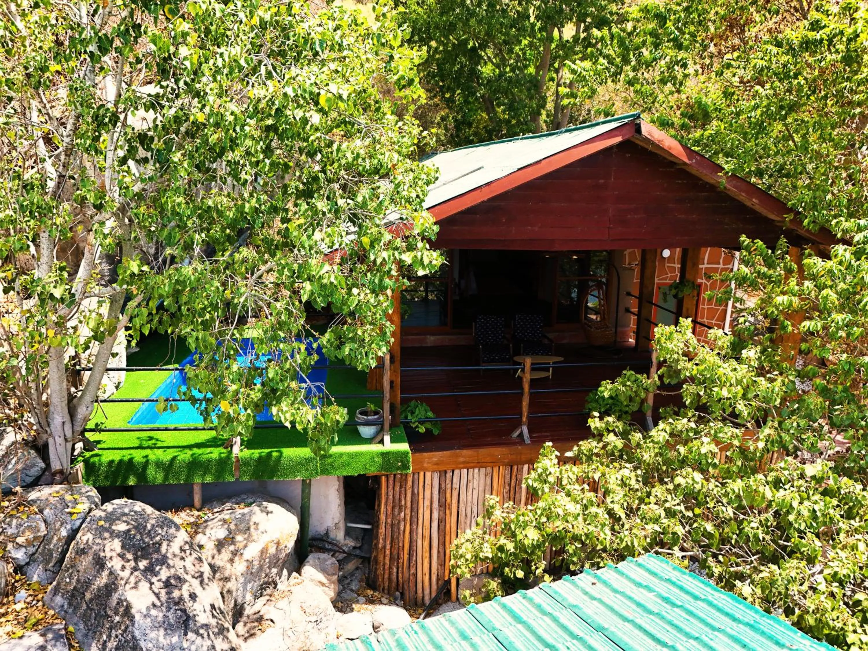 Property building in Wag Hill Lodge & Spa