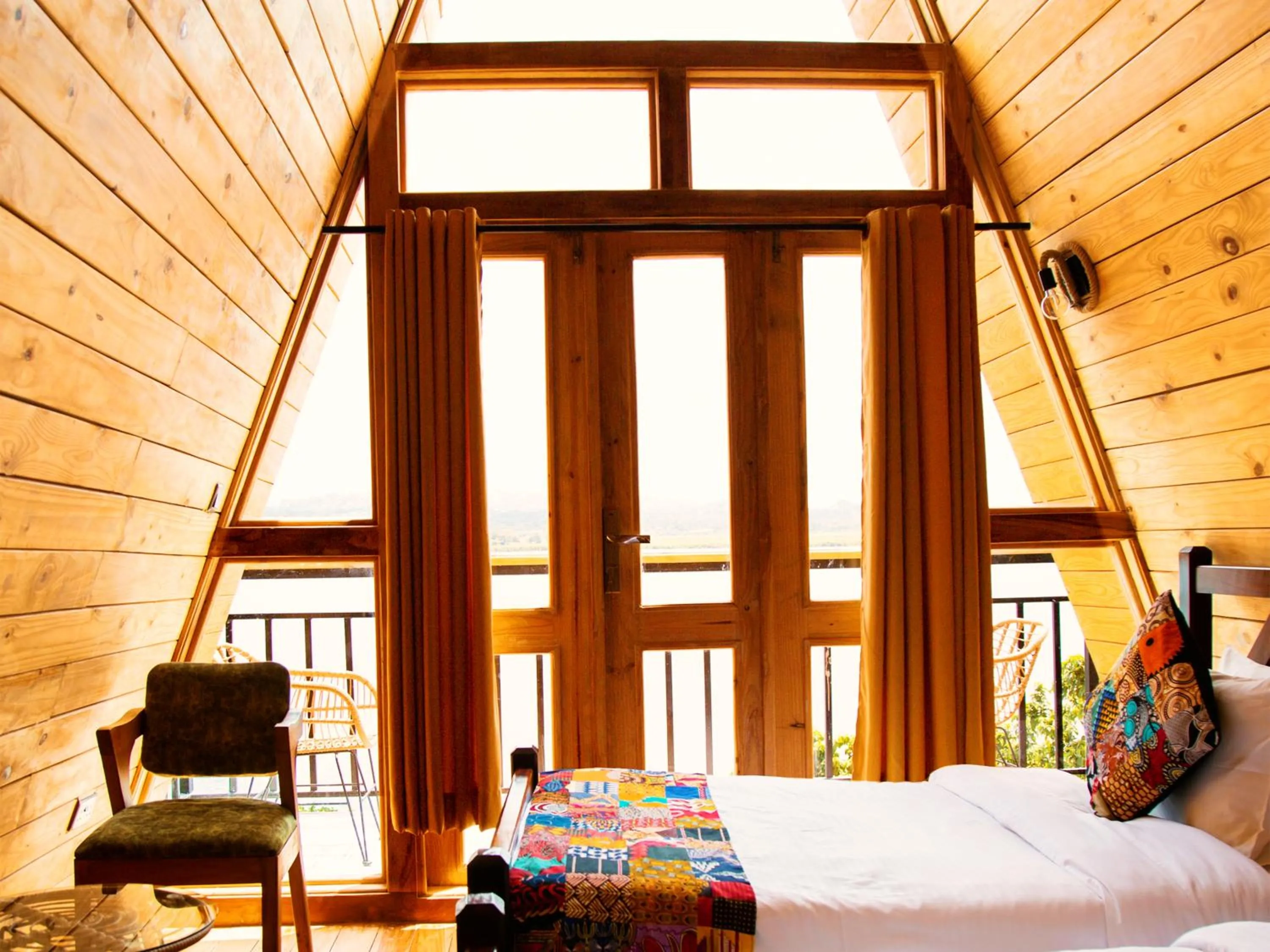 Bed in Wag Hill Lodge & Spa
