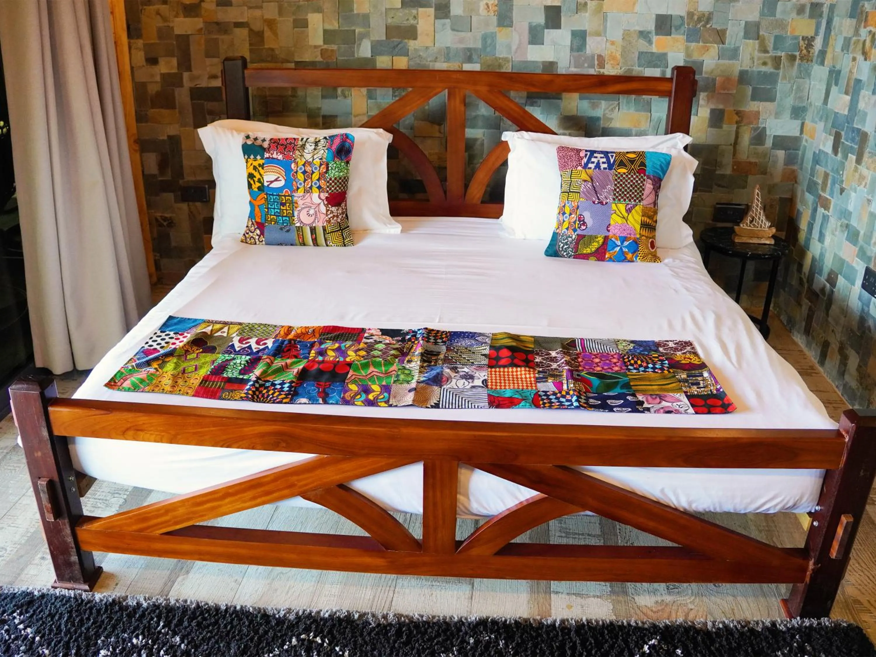 Bed in Wag Hill Lodge & Spa