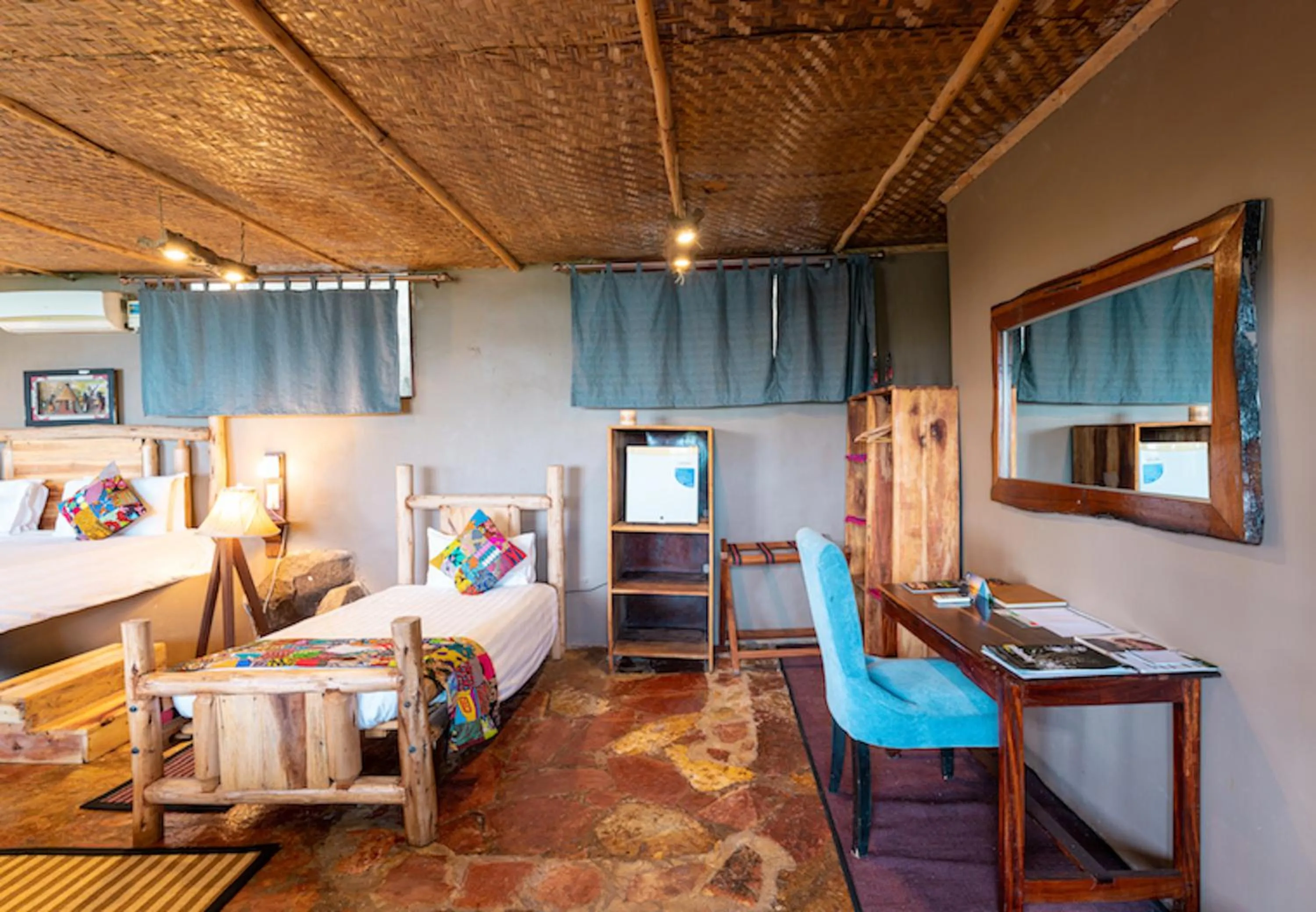 Bed in Wag Hill Lodge & Spa