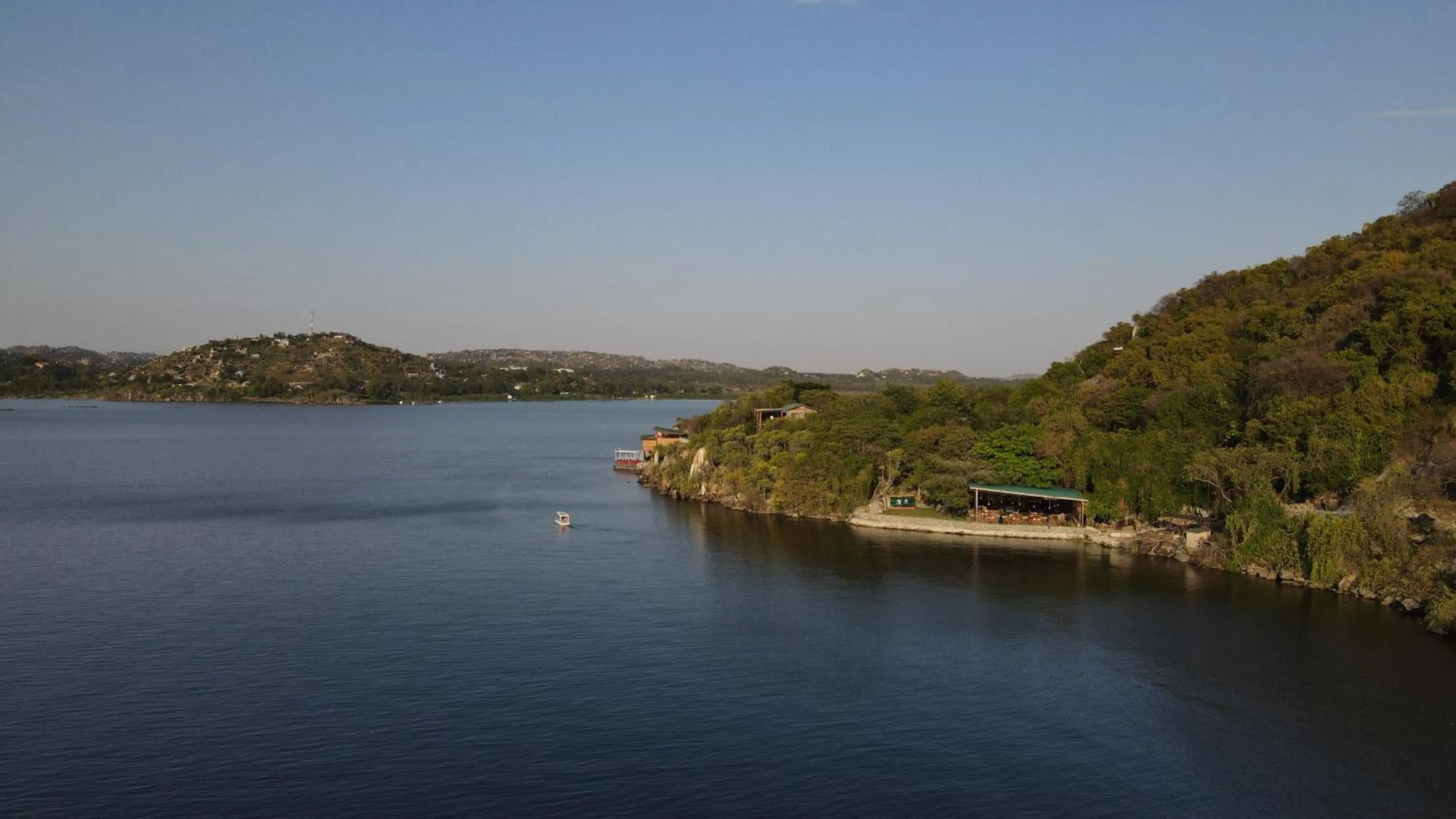 Property building in Wag Hill Lodge & Spa