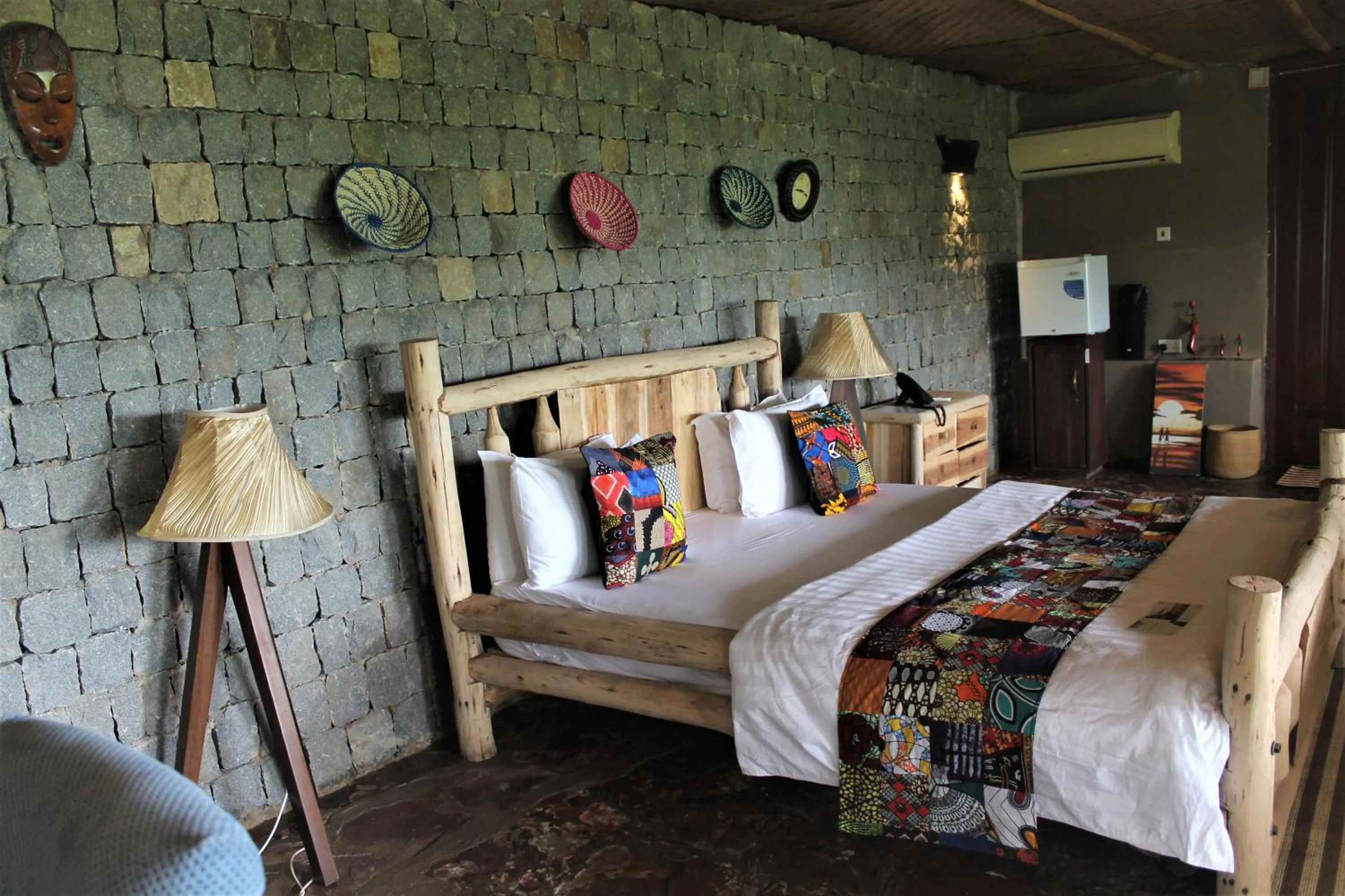 Photo of the whole room, Bed in Wag Hill Lodge & Spa