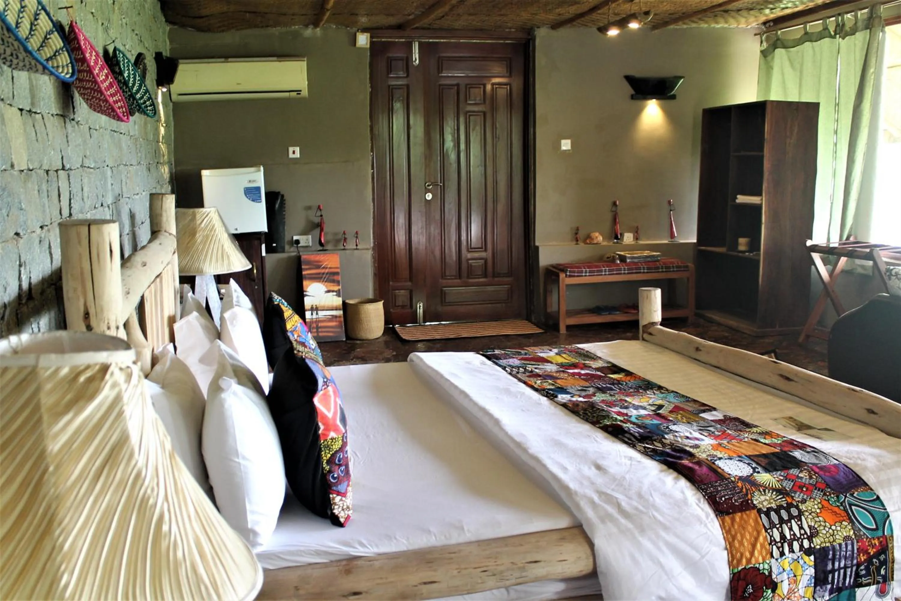 Photo of the whole room, Bed in Wag Hill Lodge & Spa