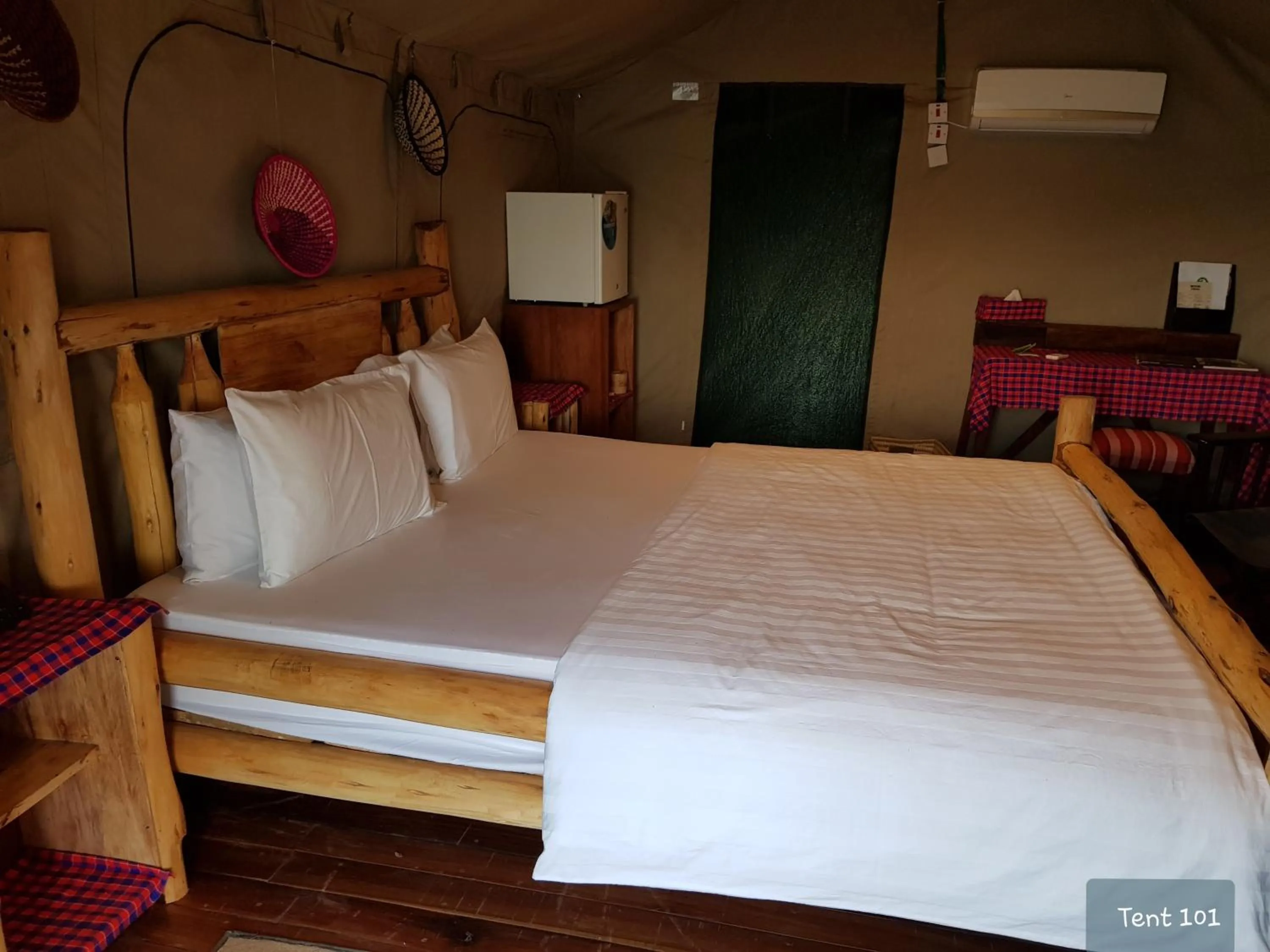 Bedroom, Bed in Wag Hill Lodge & Spa