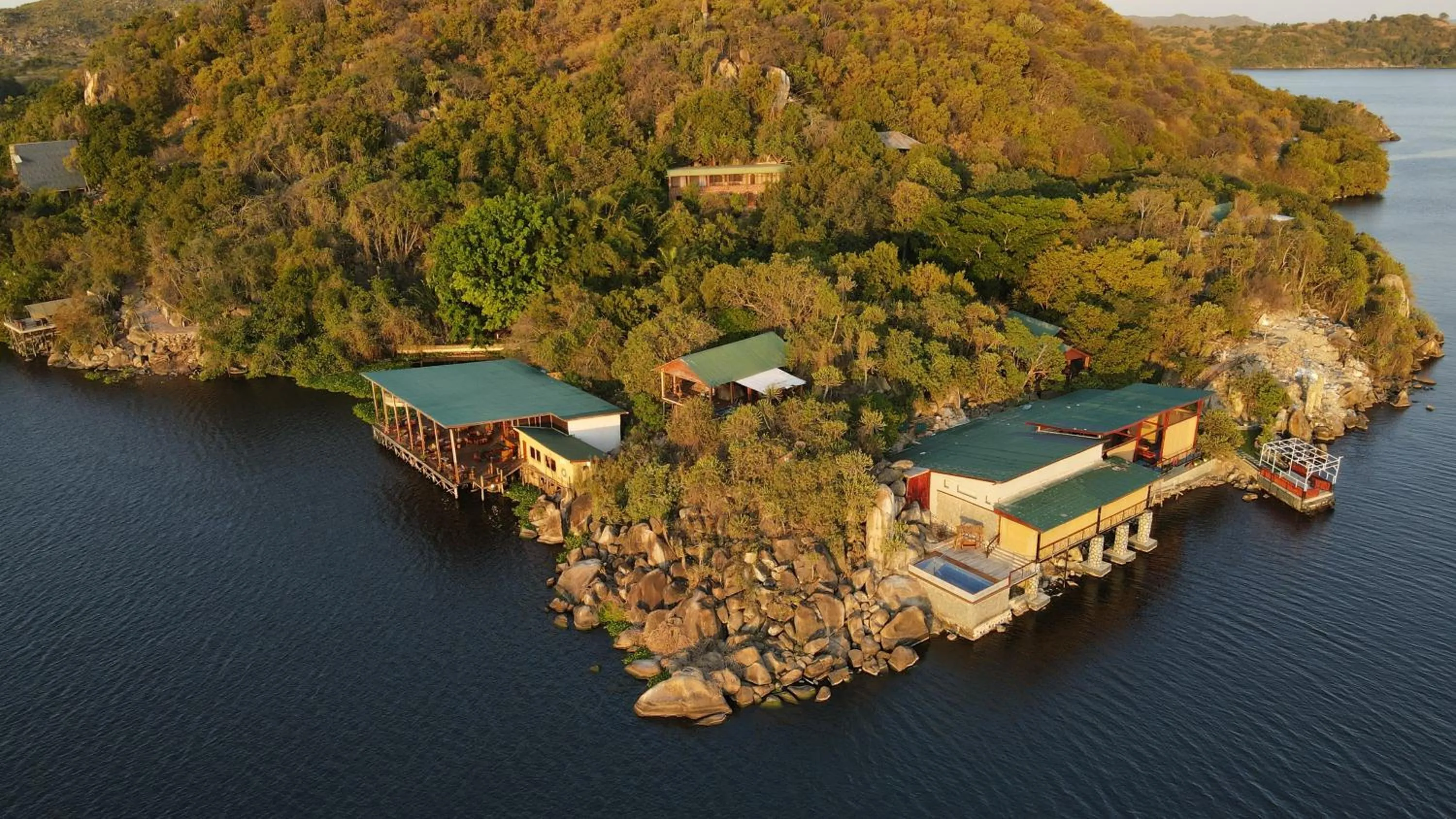 Property building in Wag Hill Lodge & Spa