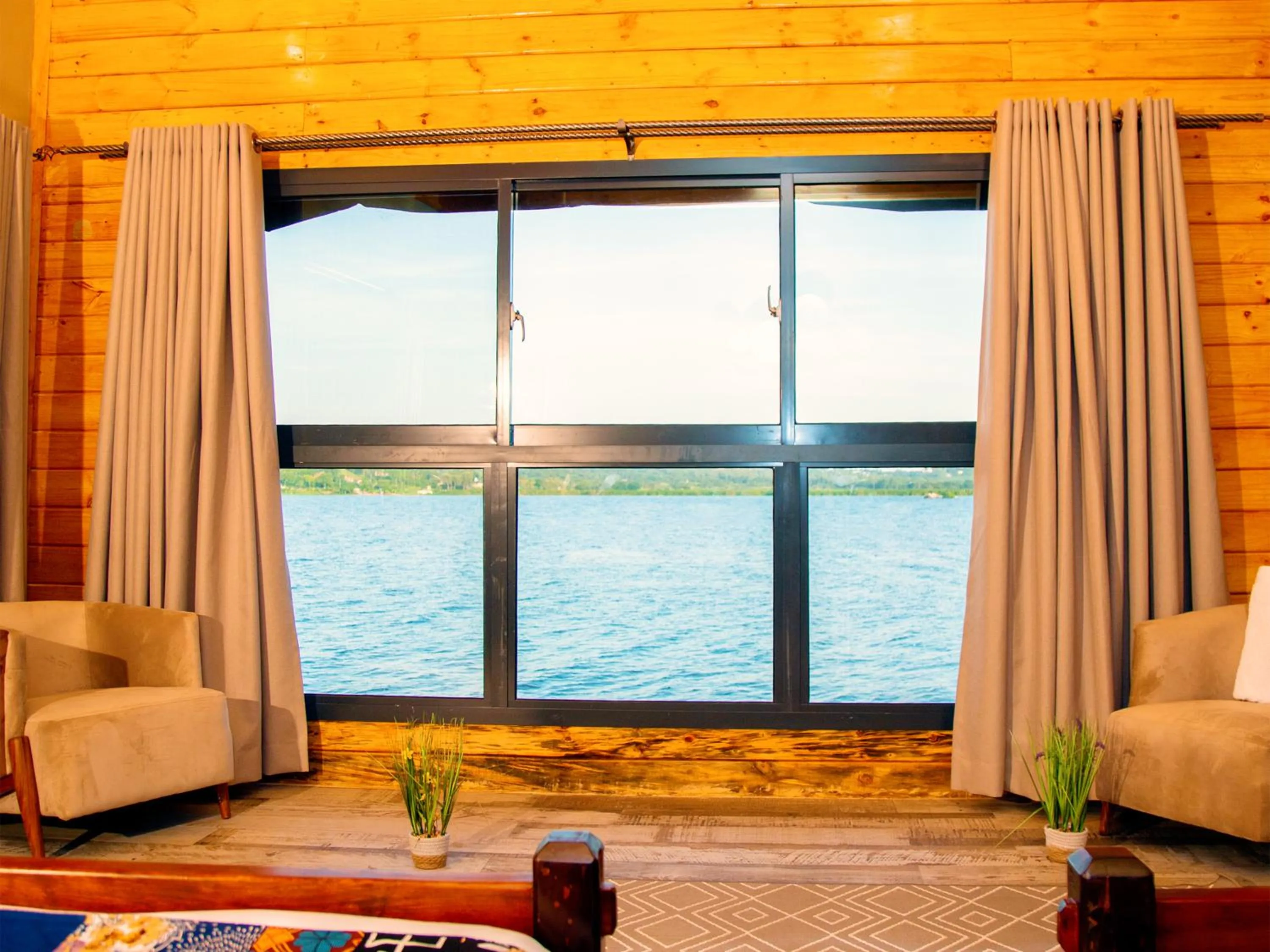 Natural landscape in Wag Hill Lodge & Spa