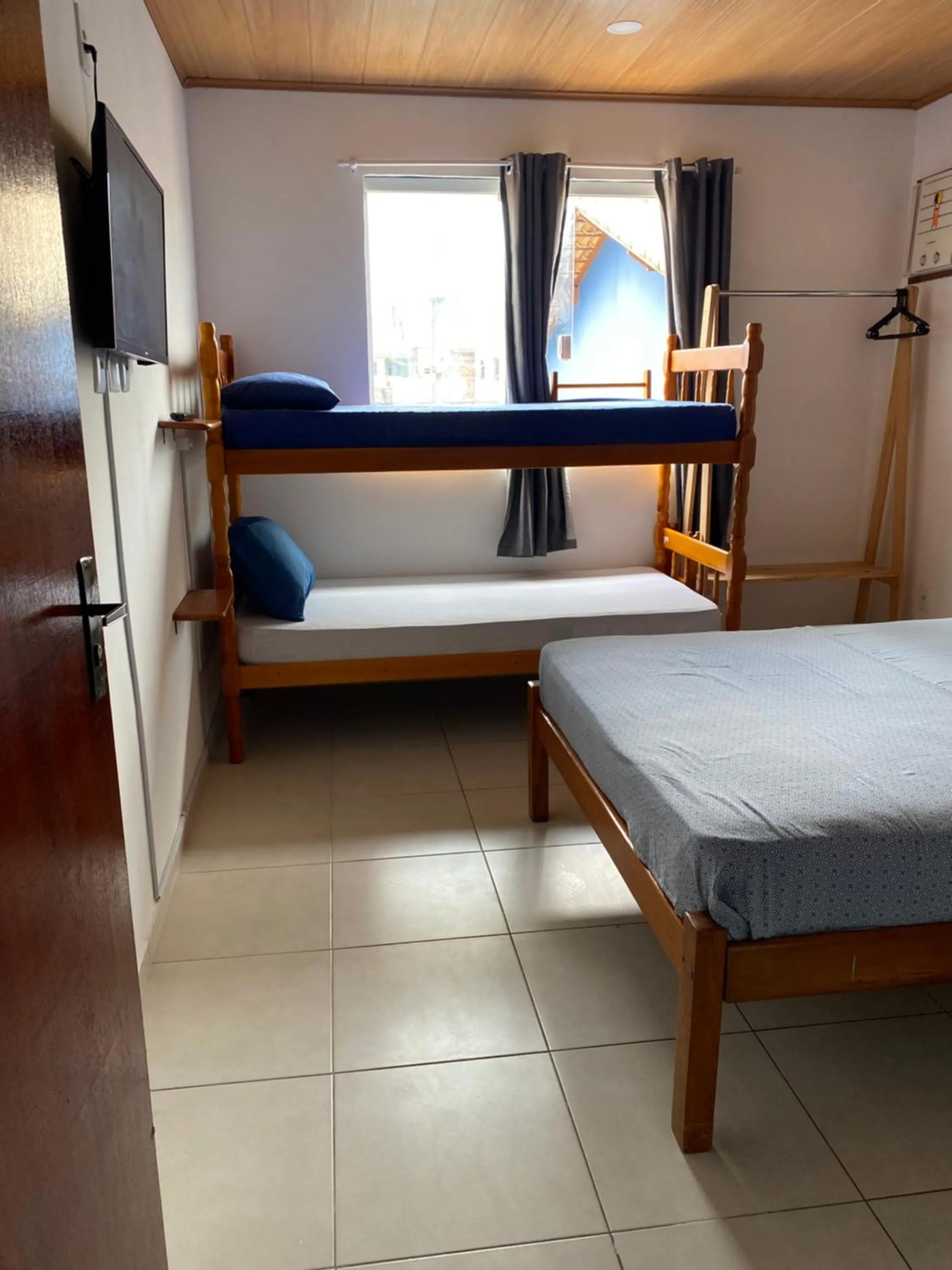 Bedroom, Bed in La Casa Hostel