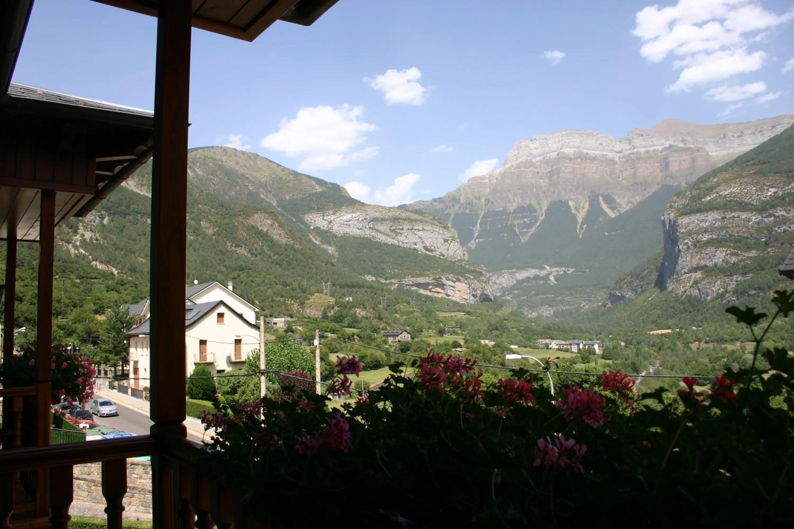 View (from property/room) in Hotel Bujaruelo