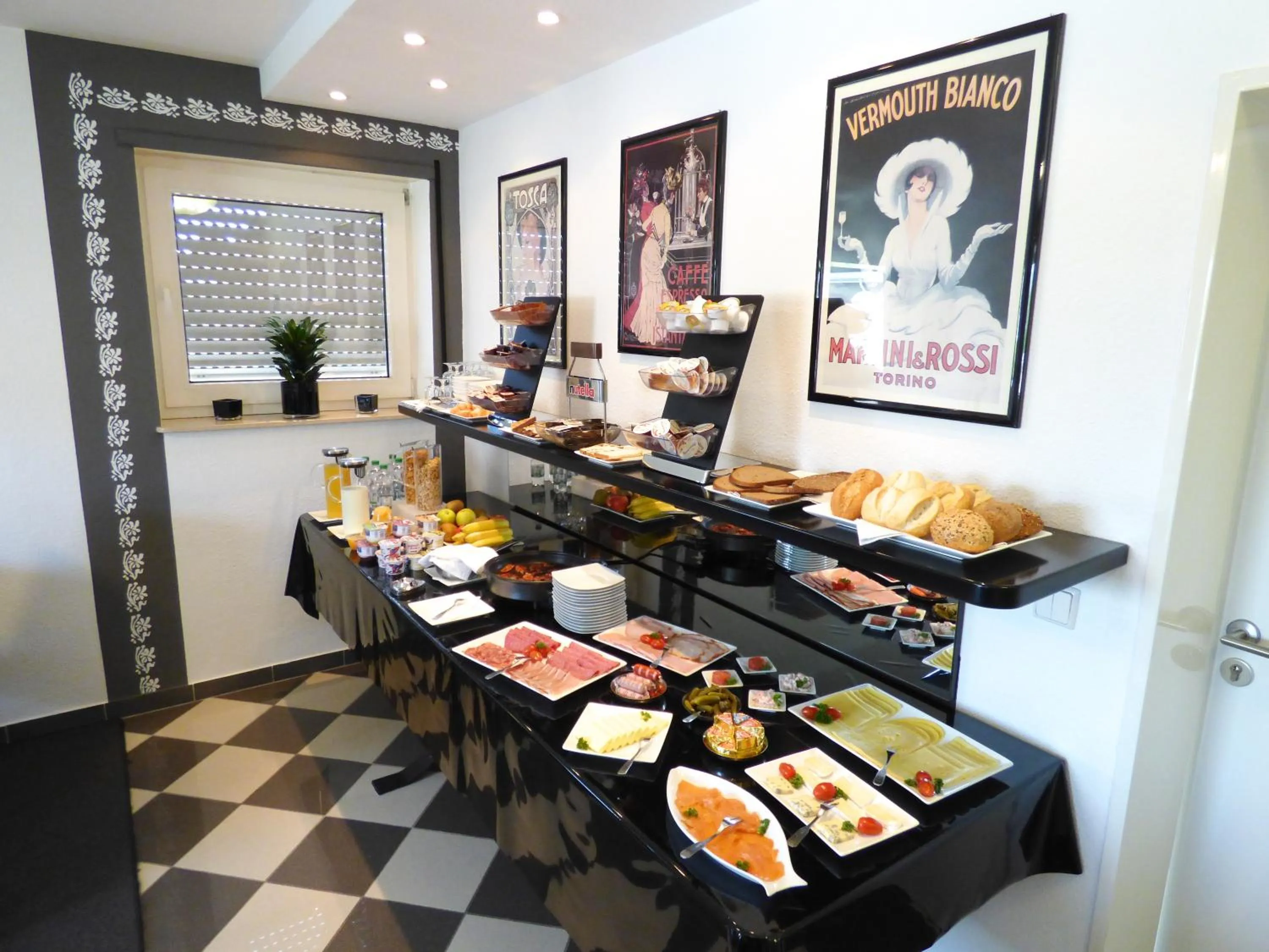 Buffet breakfast in Hotel Alt Büttgen