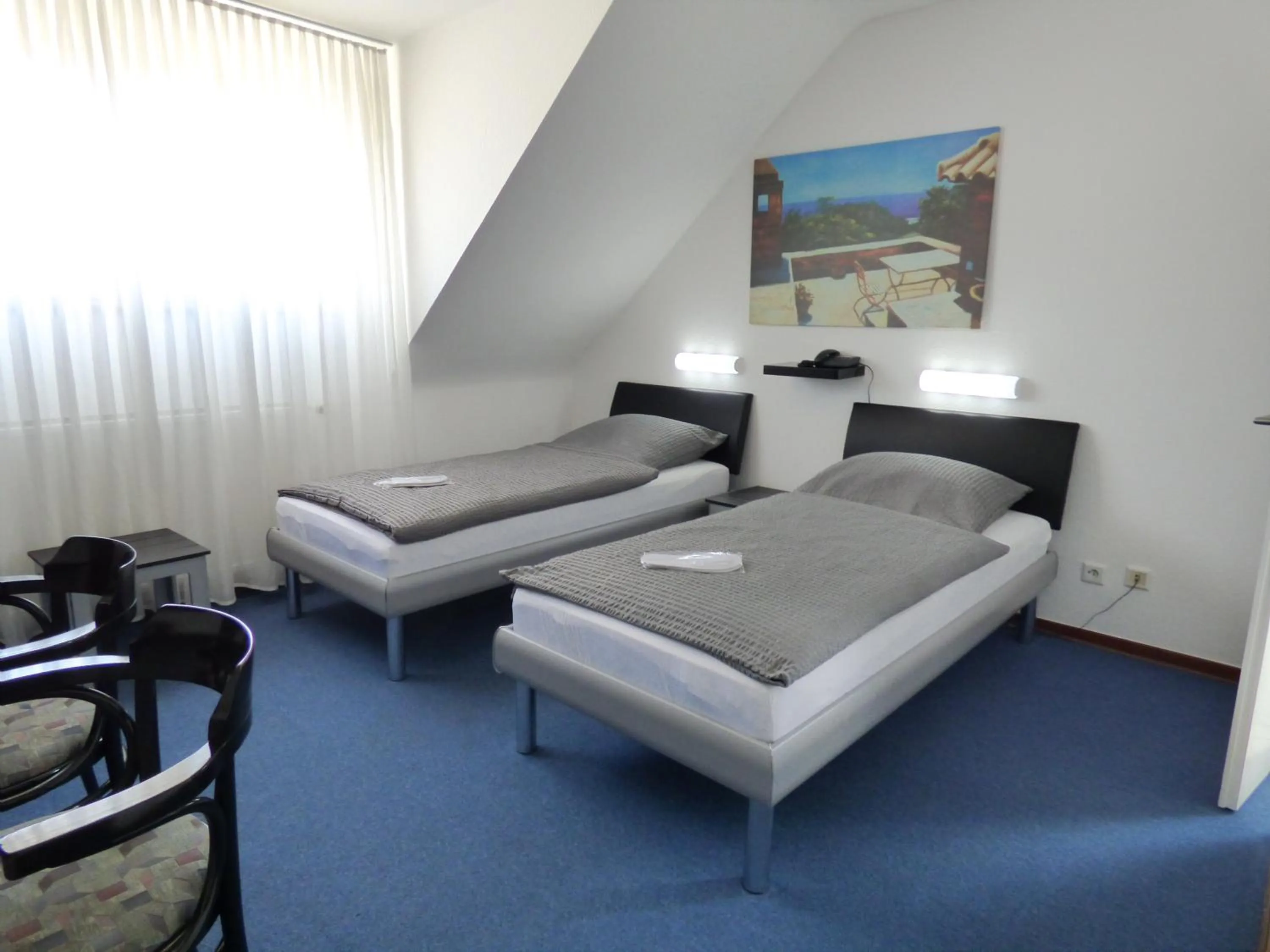 Photo of the whole room in Hotel Alt Büttgen