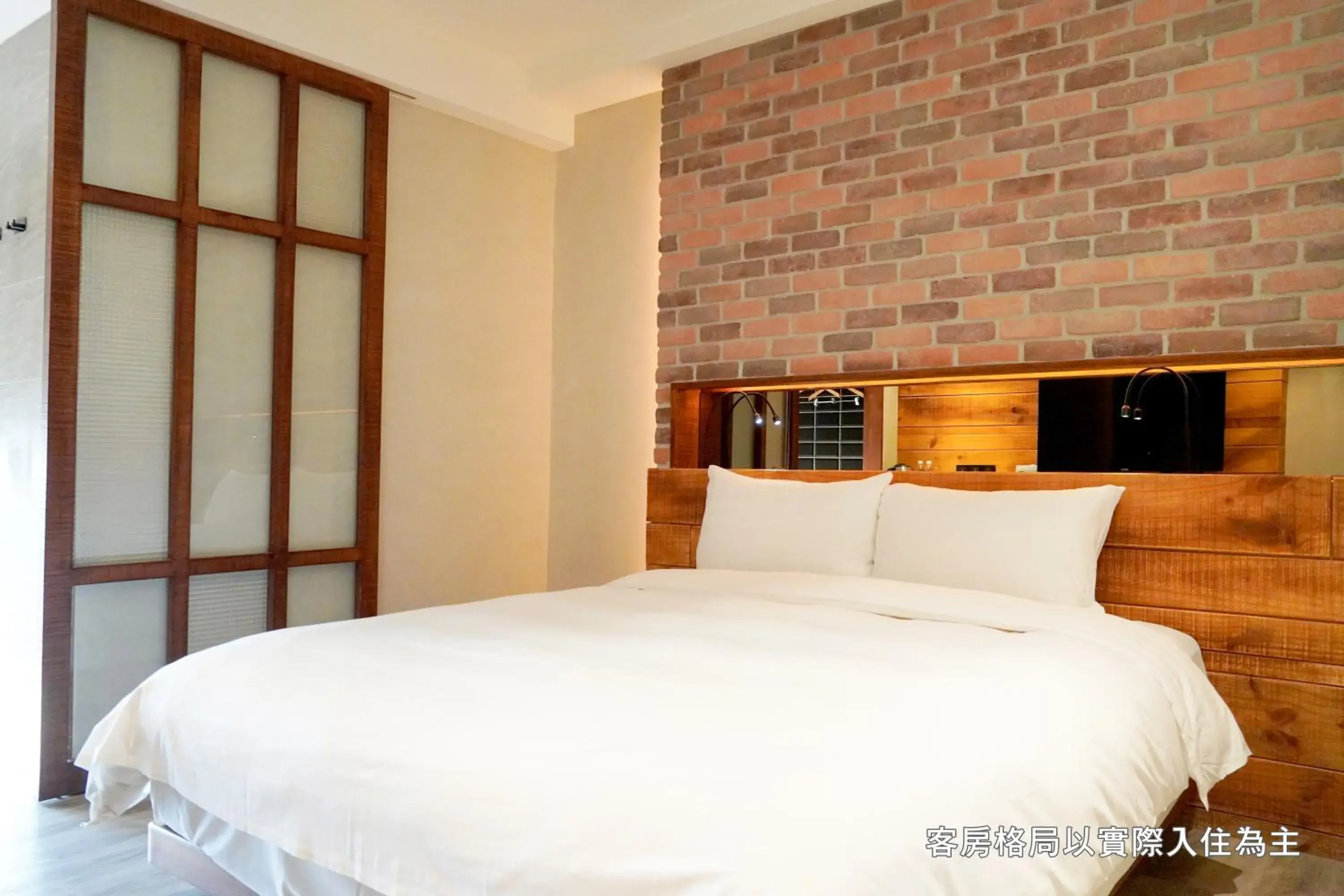 Bed in Central Land Hotel Bed in Central Land Hotel