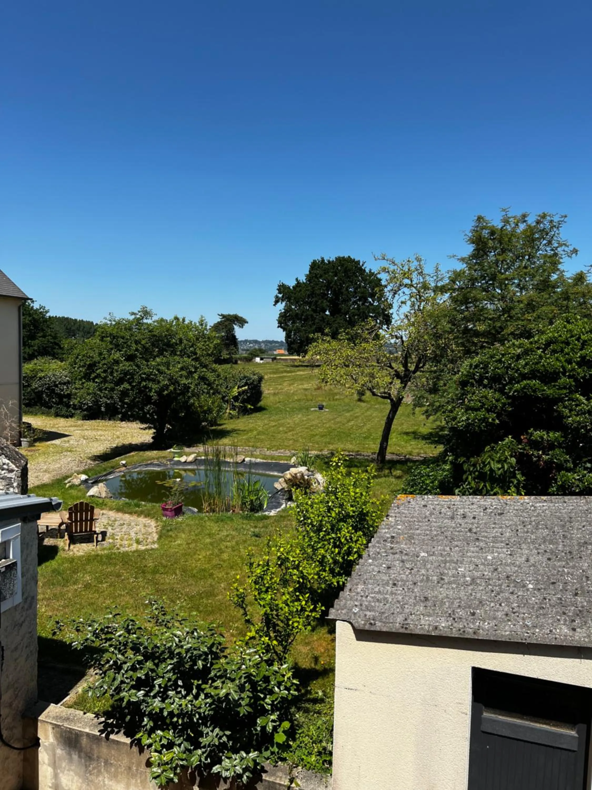 Garden in Contact Hotel Les Montois