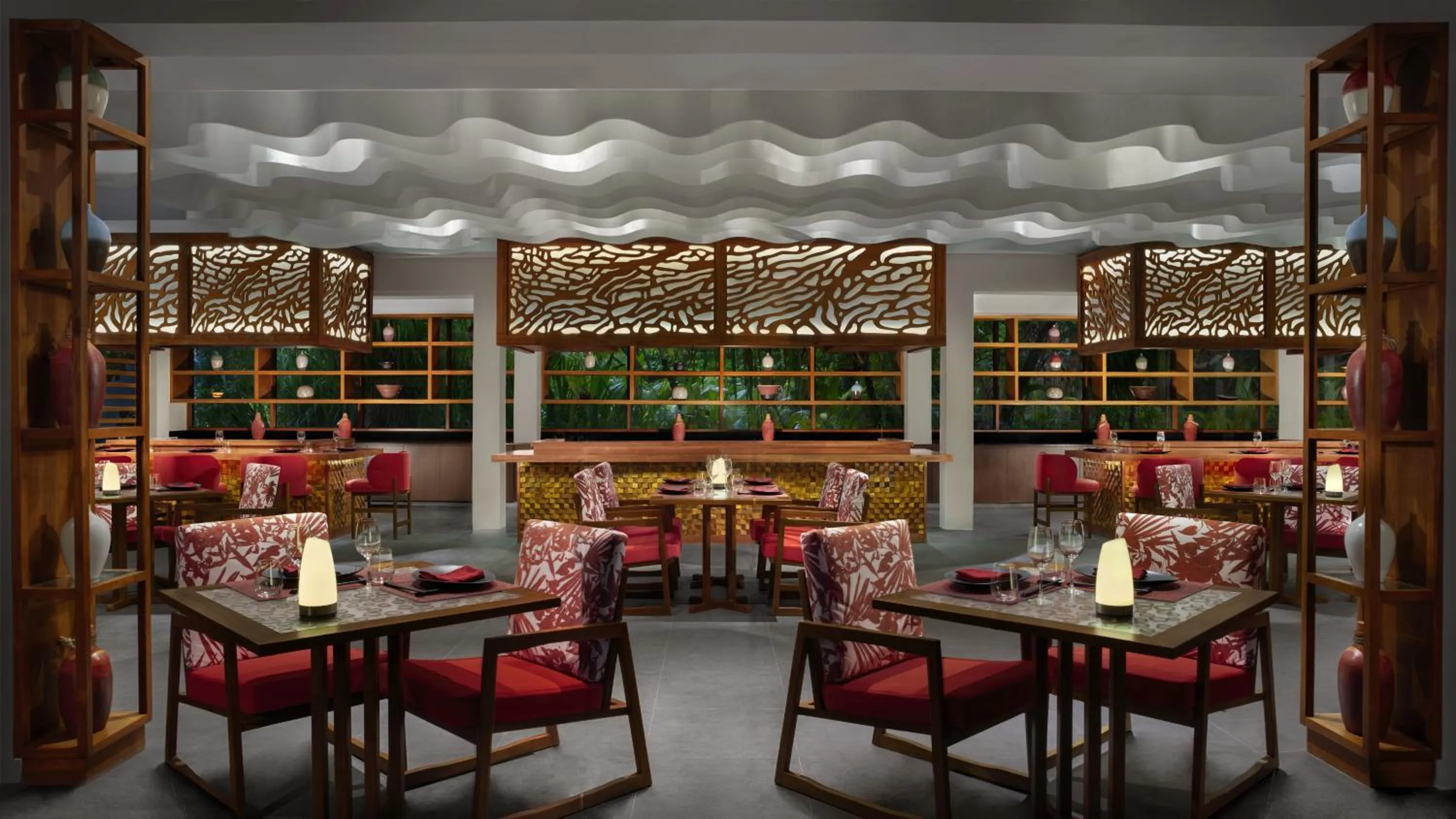 Restaurant/places to eat in Naladhu Private Island Maldives