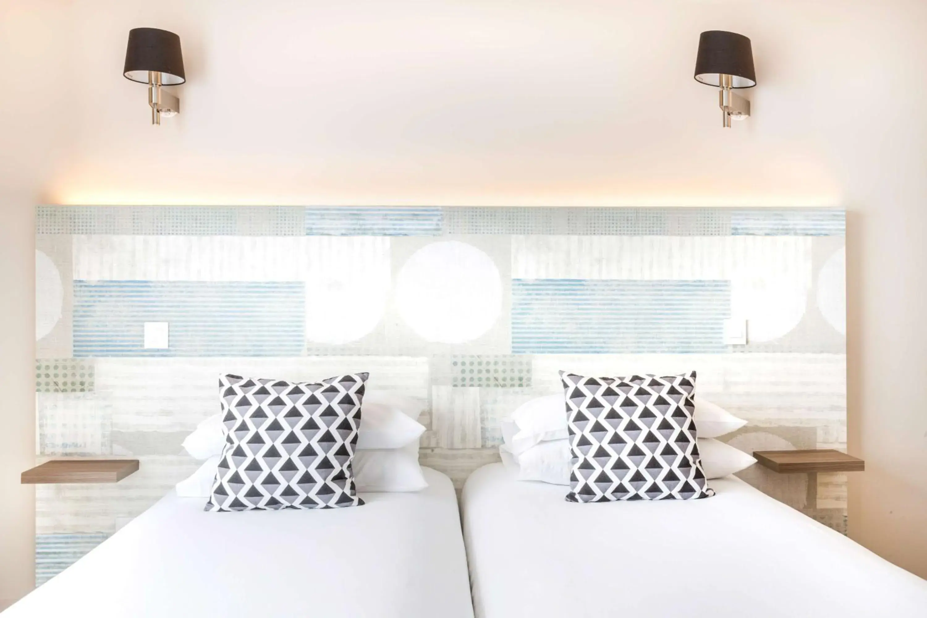 Balcony/Terrace, Bed in Best Western Plus Antibes Riviera Balcony/Terrace, Bed in Best Western Plus Antibes Riviera