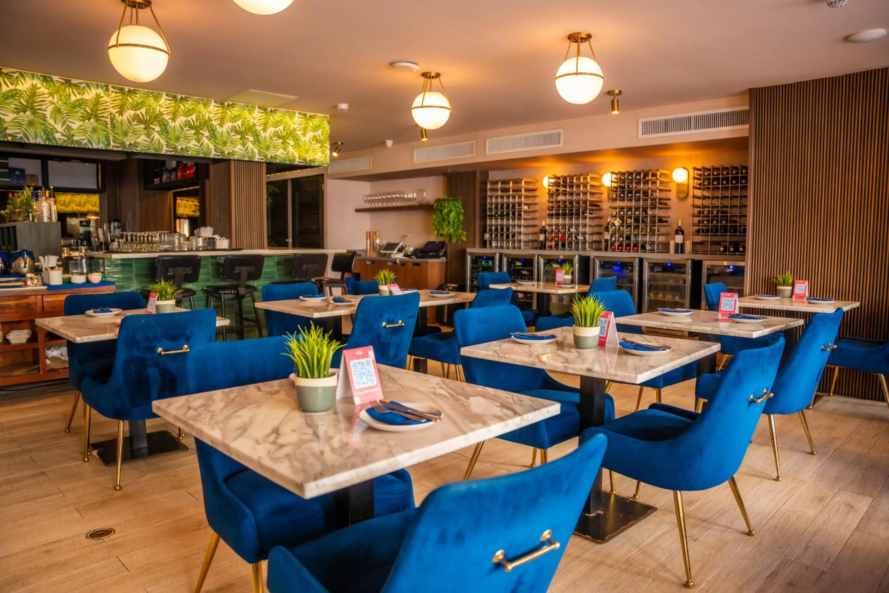 Restaurant/places to eat in Abitta Boutique Hotel, Ascend Hotel Collection