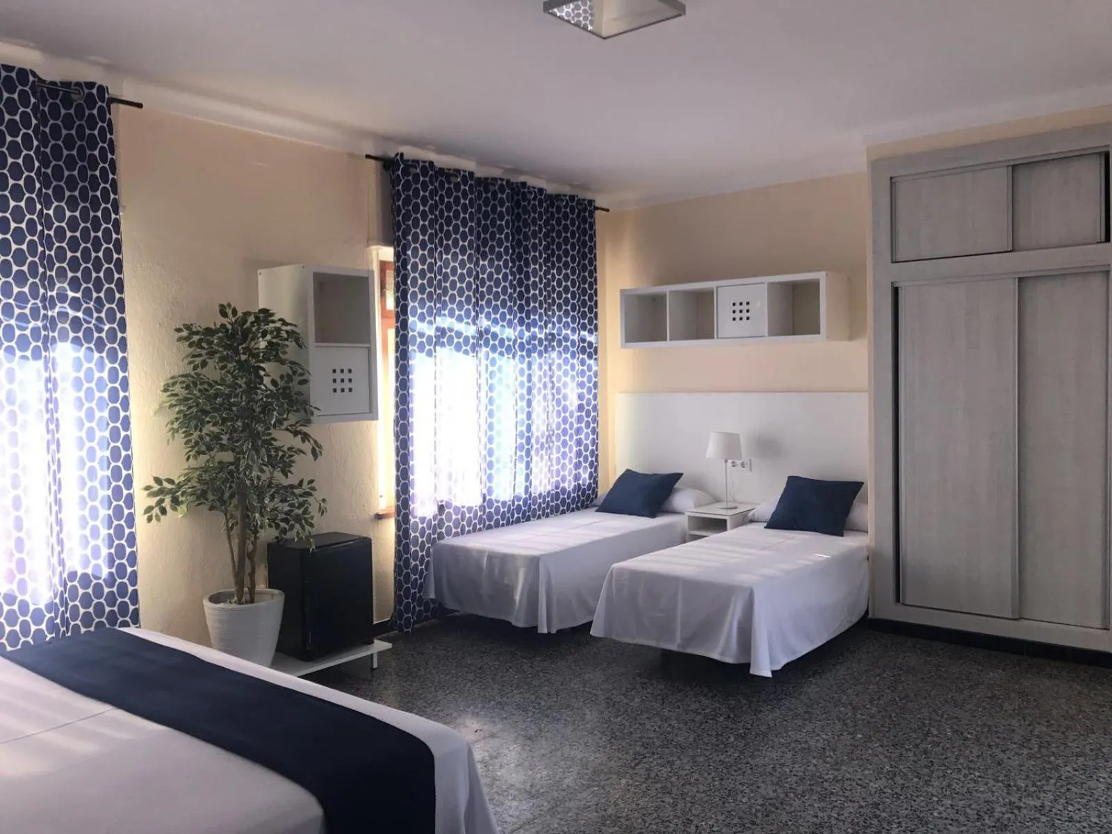 Bedroom, Bed in Hotel Gri-Mar