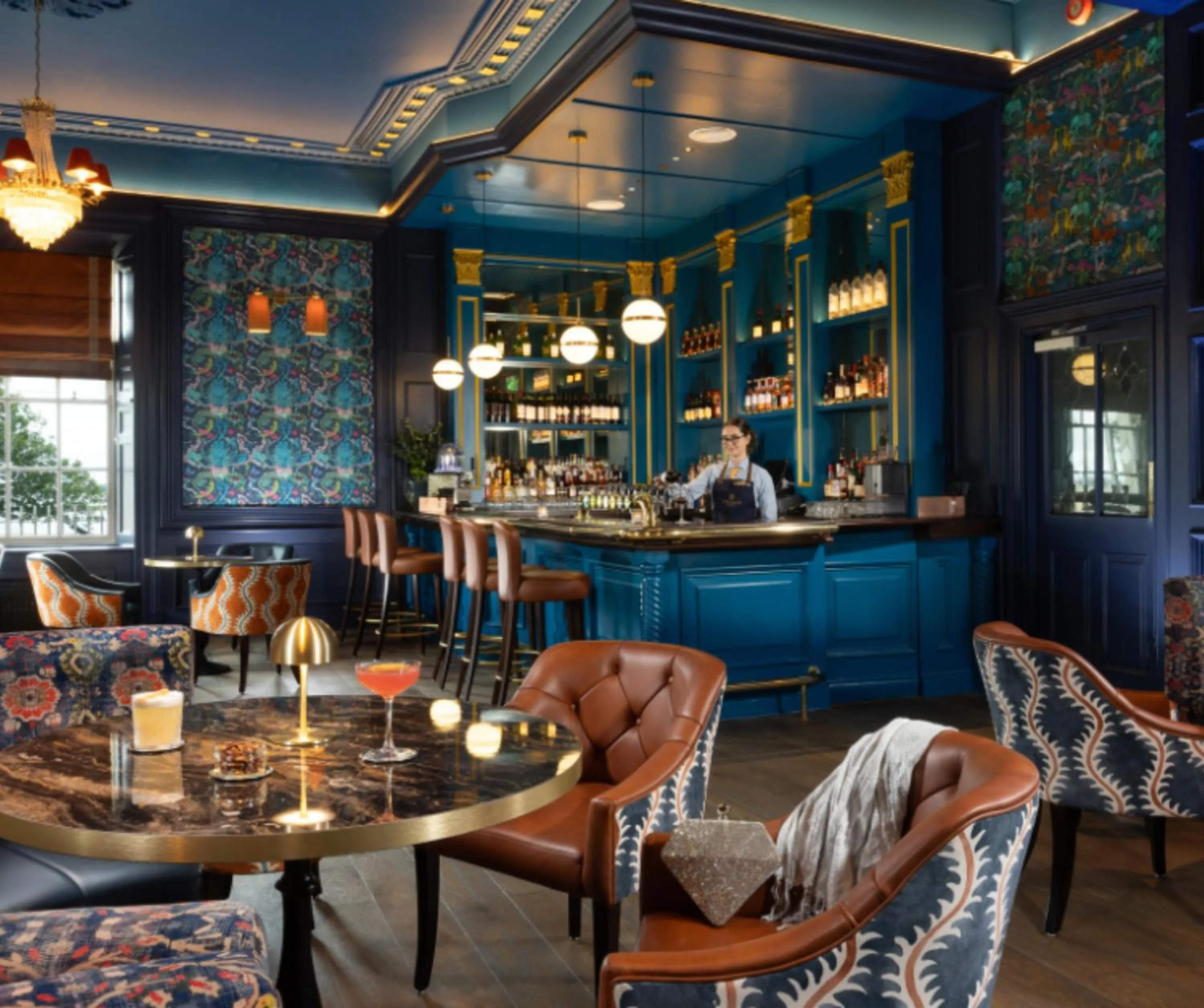 Lounge or bar in Grand Hotel