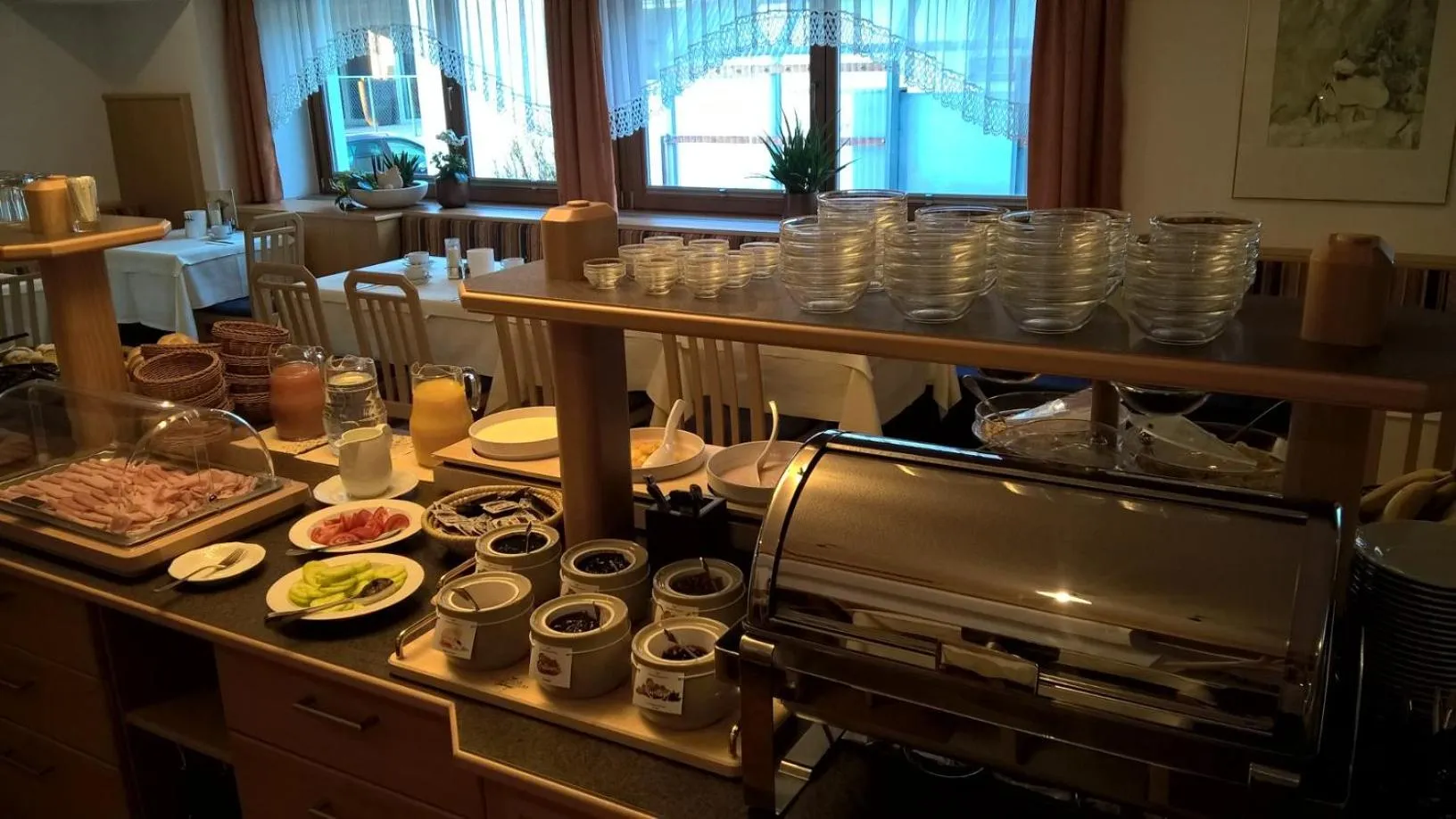 Breakfast in Hotel Gesser