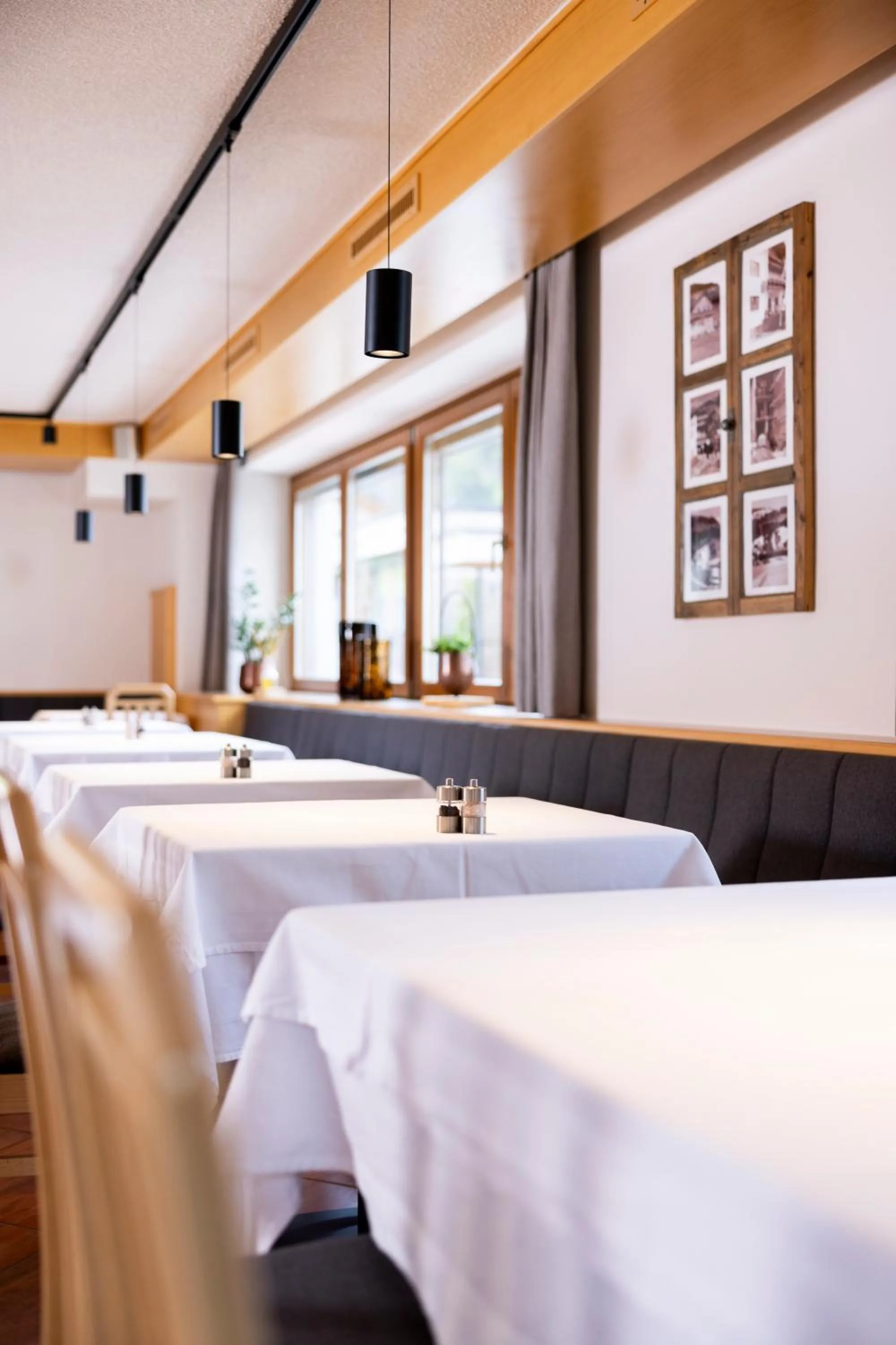 Restaurant/places to eat in Hotel Gesser