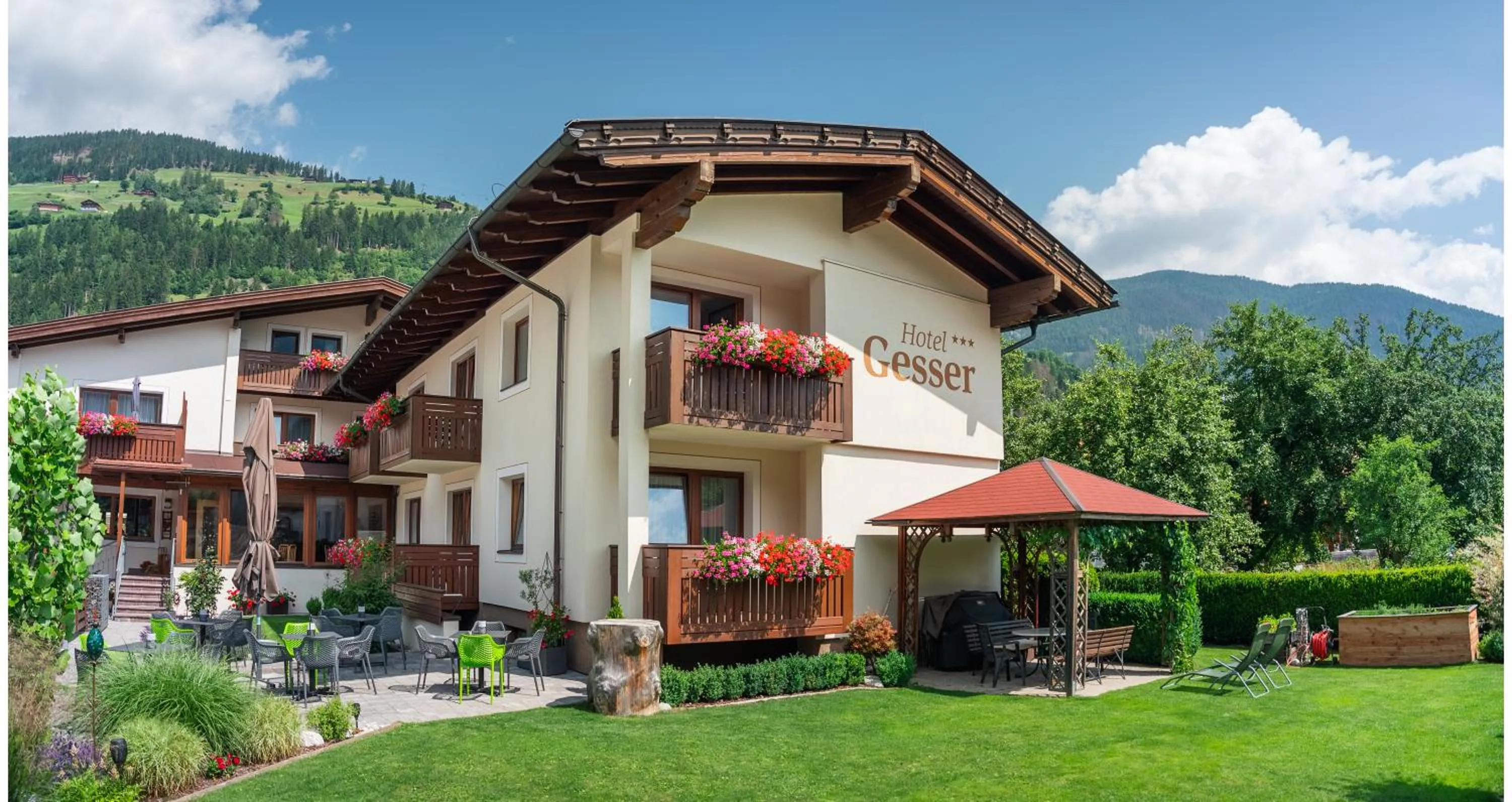 Property building in Hotel Gesser