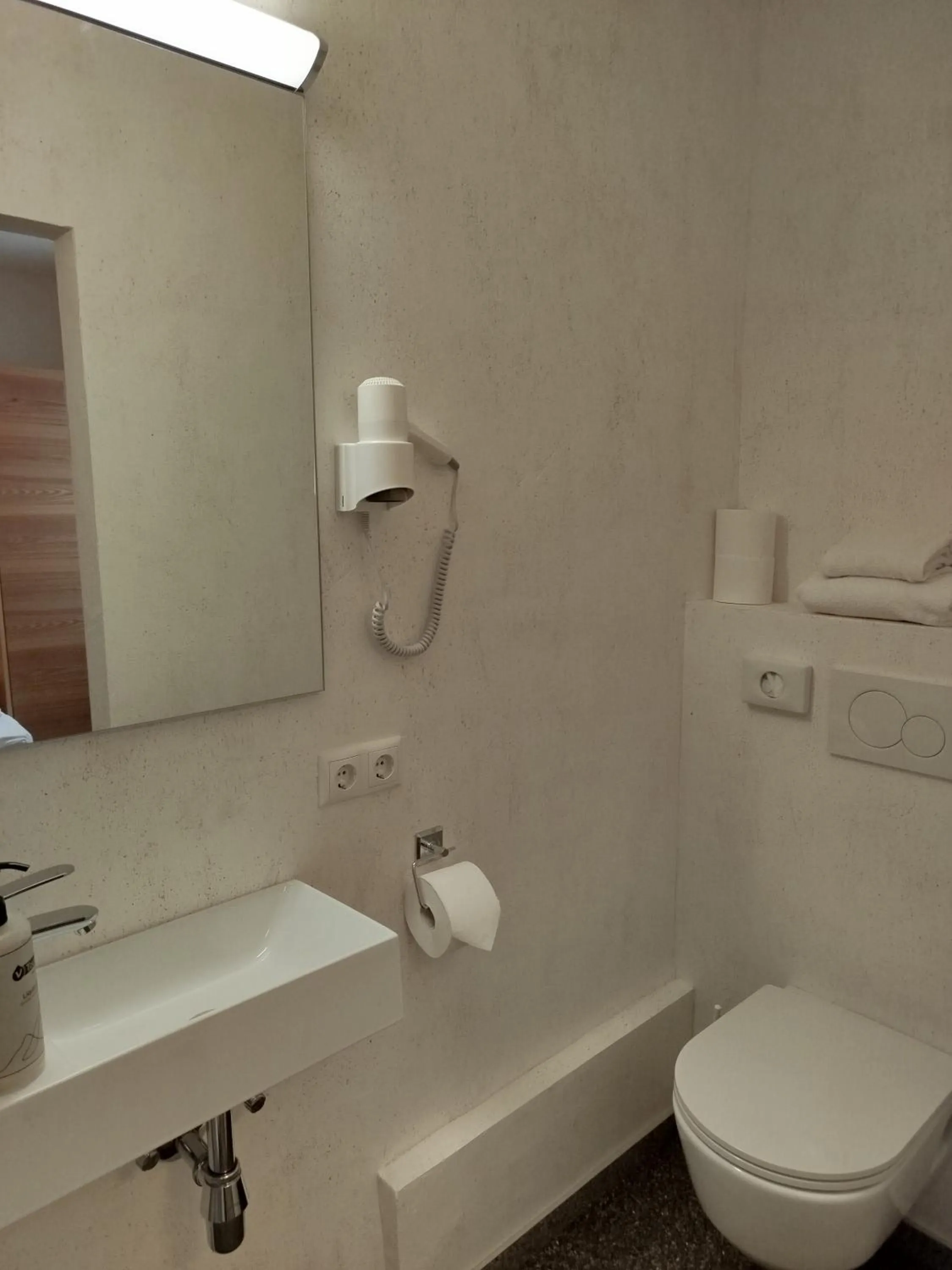 Bathroom in Hotel Gesser