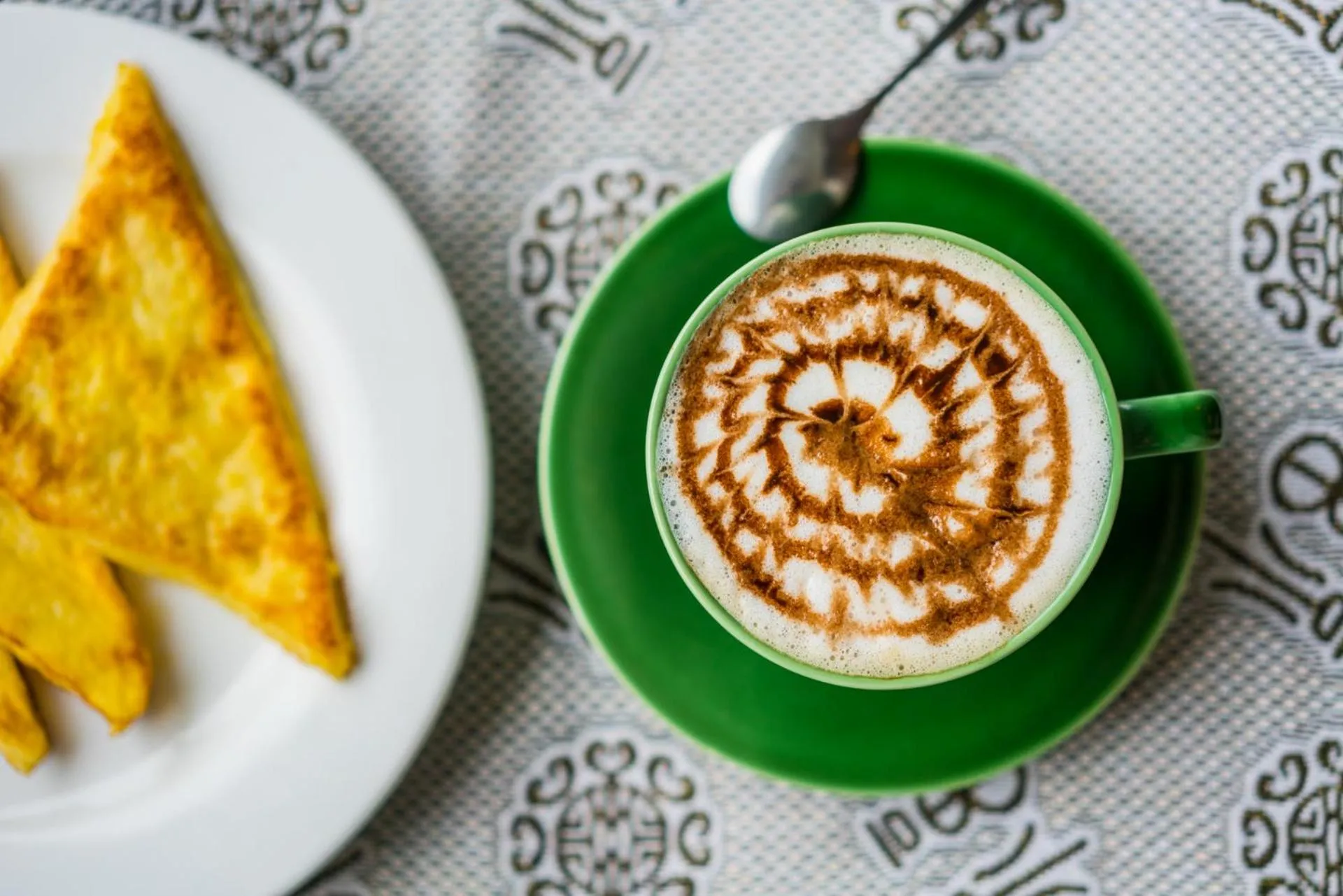 Food and drinks in Yangshuo River View Hotel