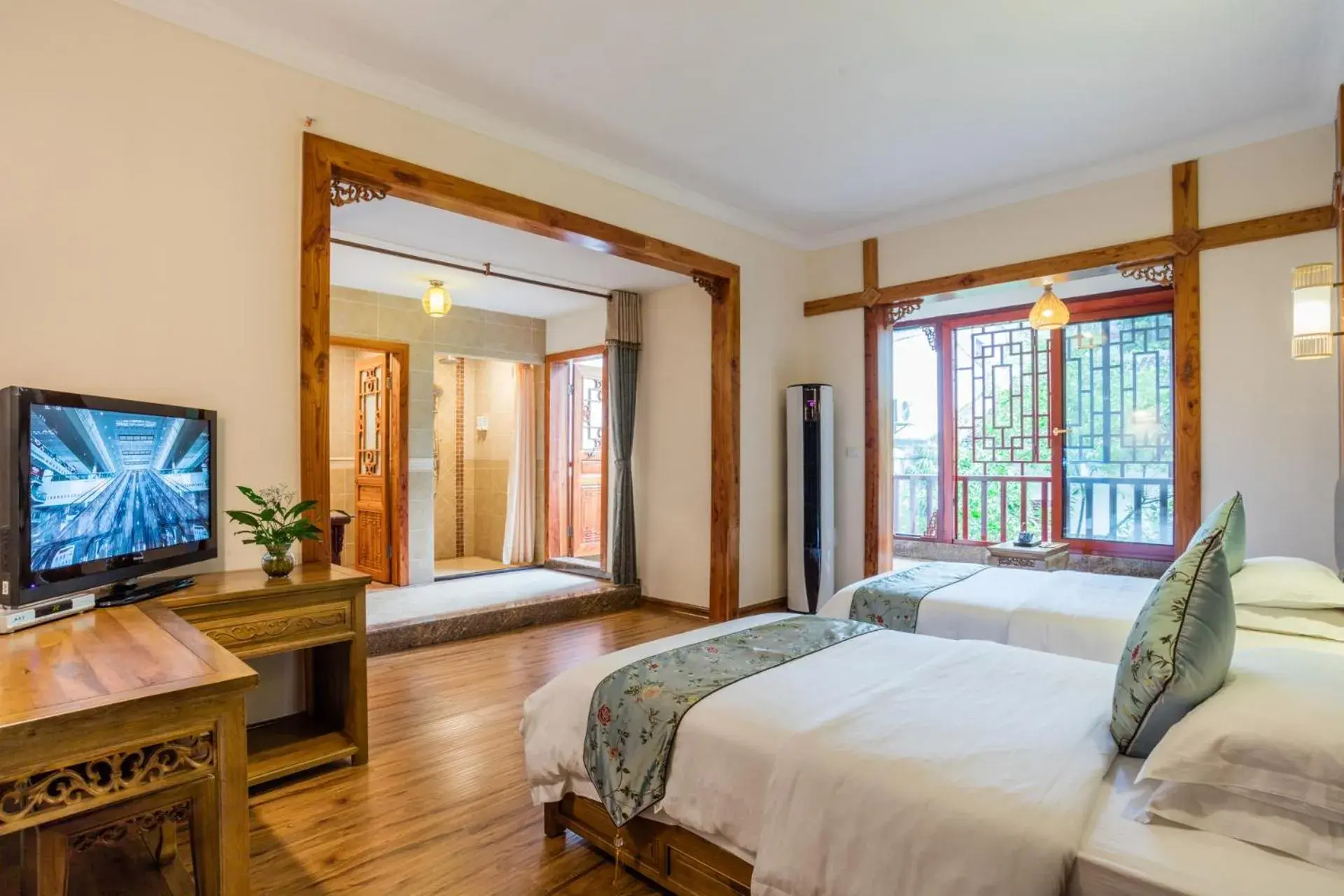 Superior Twin Room in Yangshuo River View Hotel Superior Twin Room in Yangshuo River View Hotel