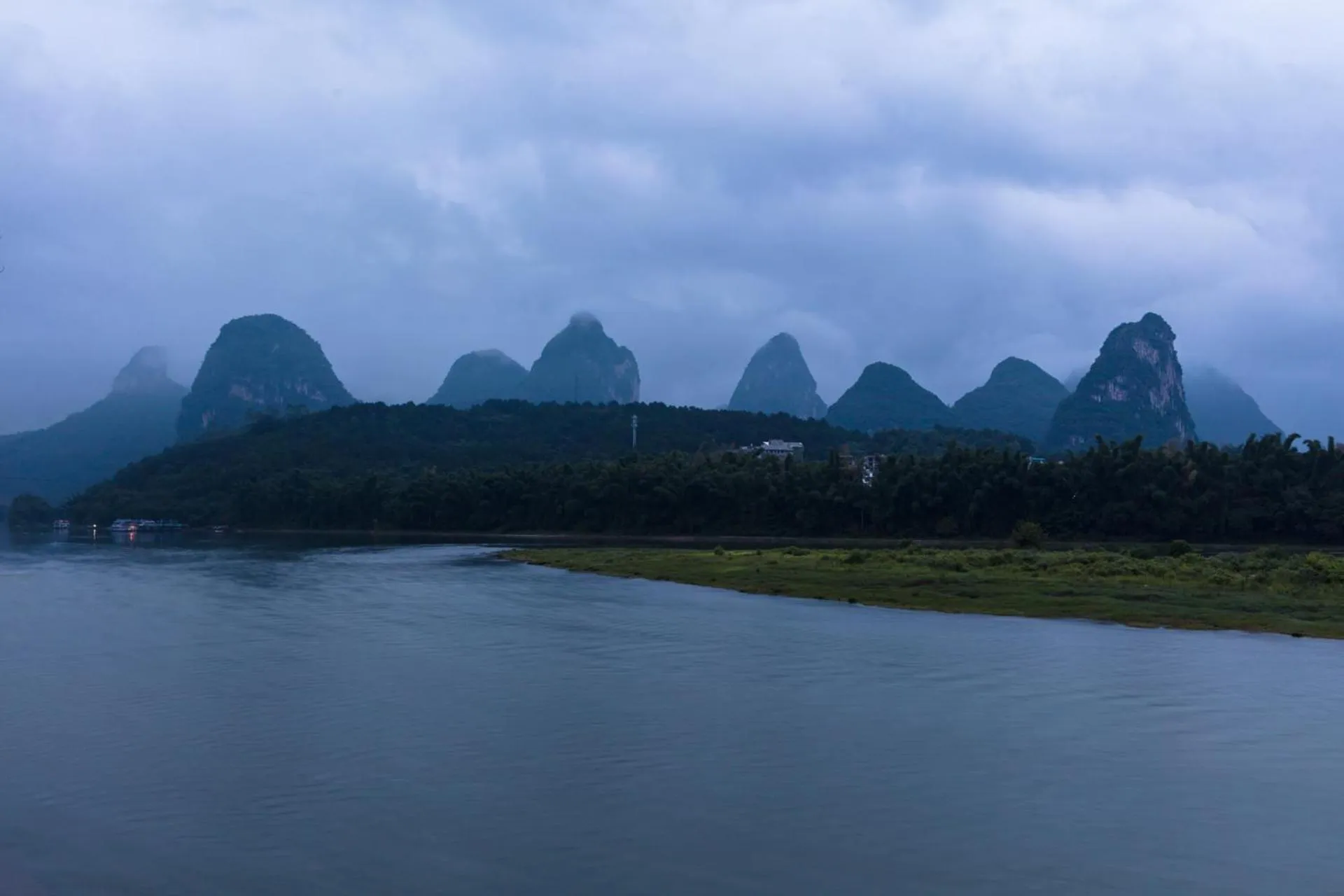 River view in Yangshuo River View Hotel