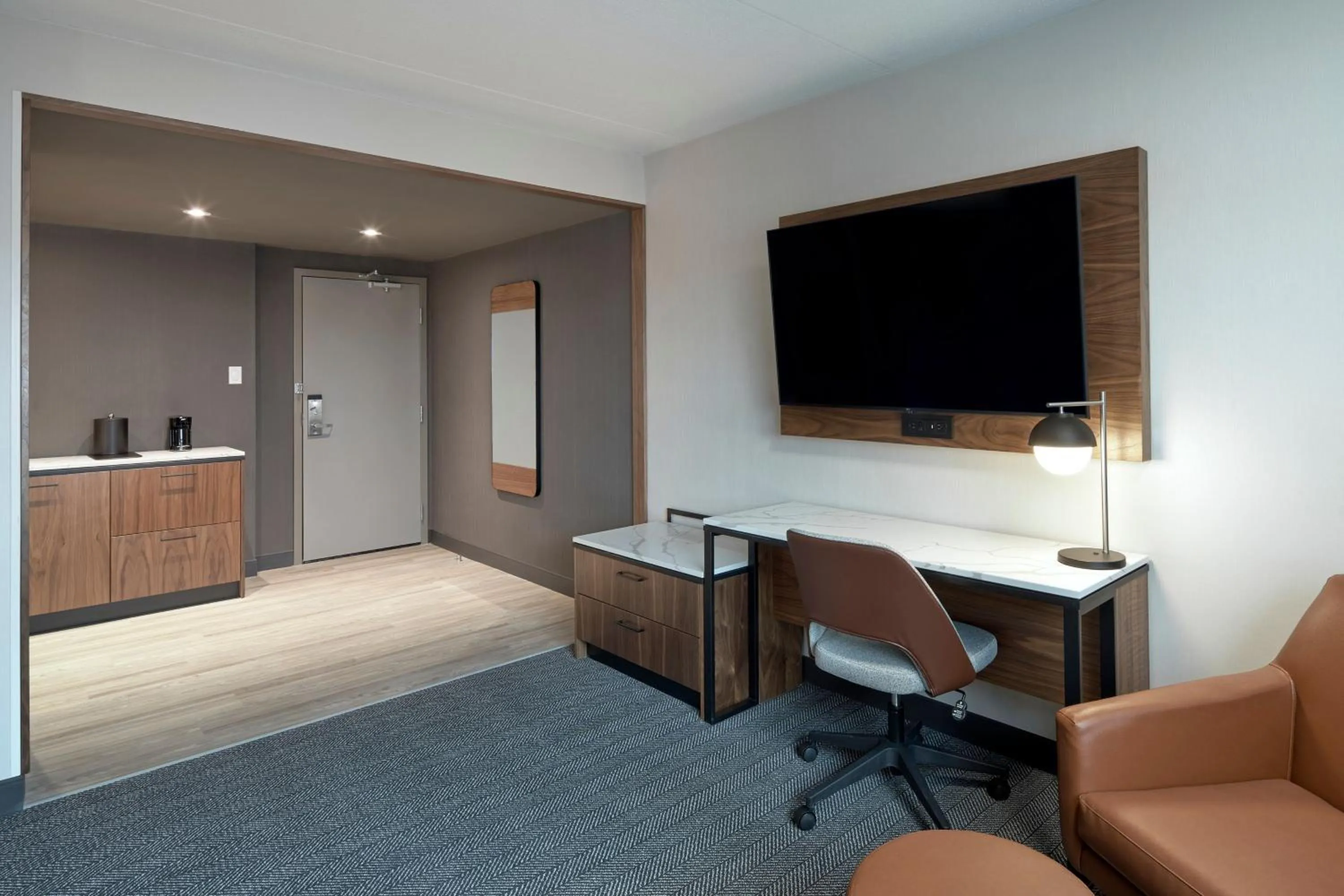 Photo of the whole room in Quality Hotel