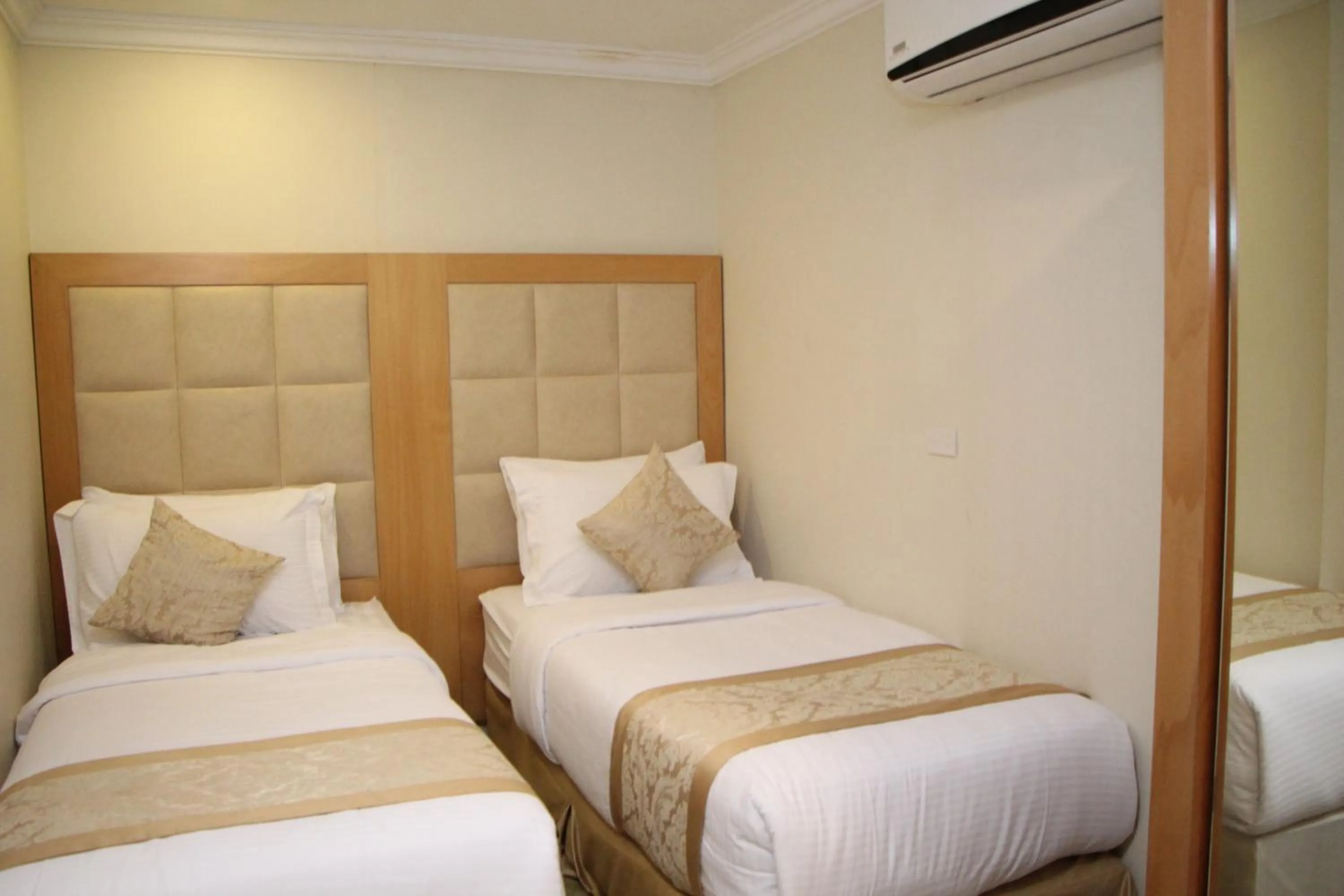 Bedroom, Bed in Almuhaidb Residence Al Jubail