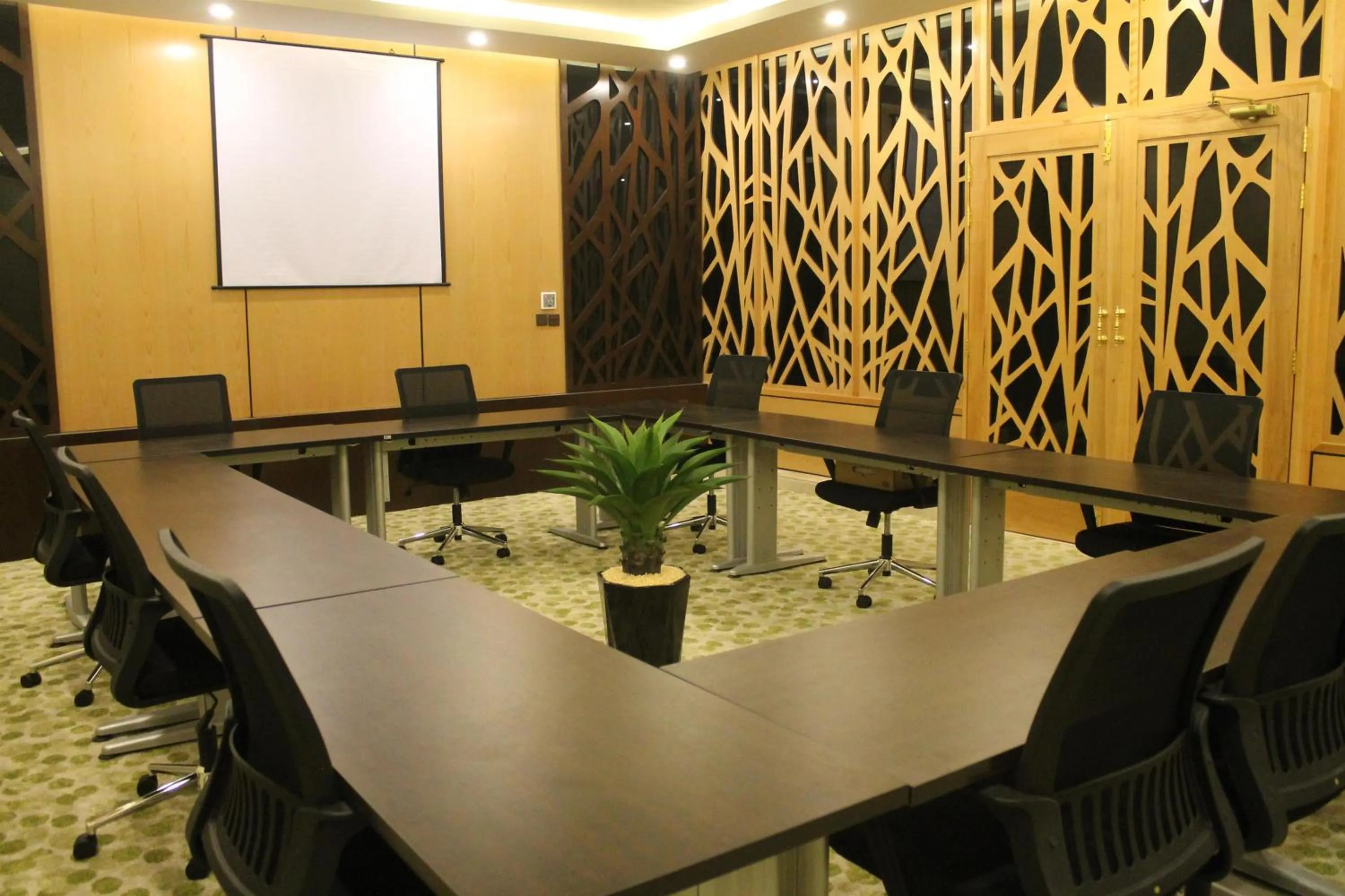 Meeting/conference room in Almuhaidb Residence Al Jubail