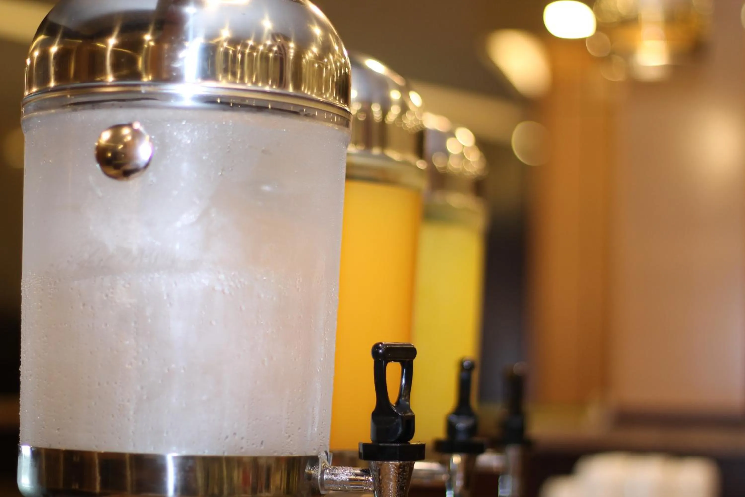 Restaurant/places to eat in Almuhaidb Residence Al Jubail