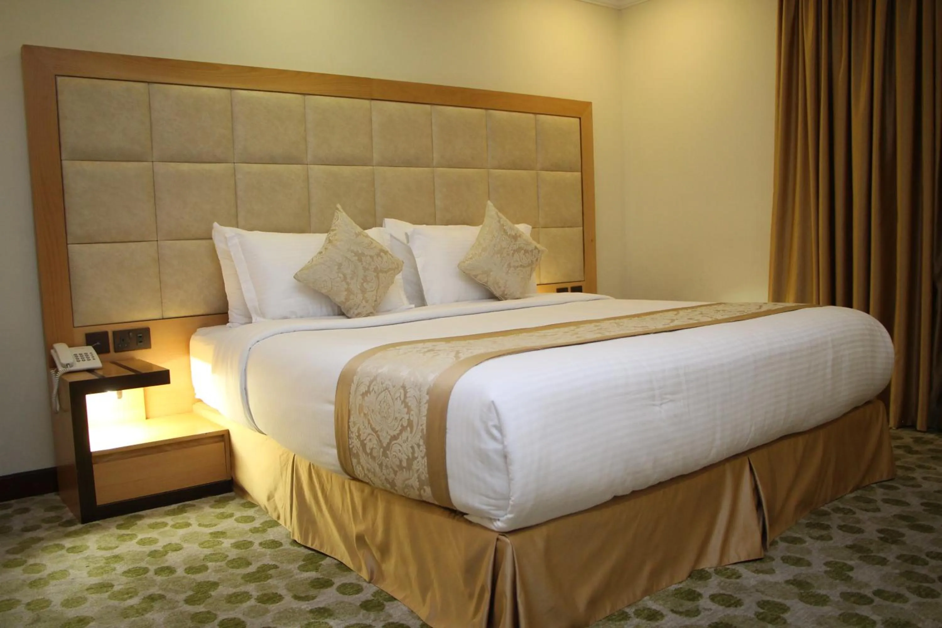 Bedroom, Bed in Almuhaidb Residence Al Jubail