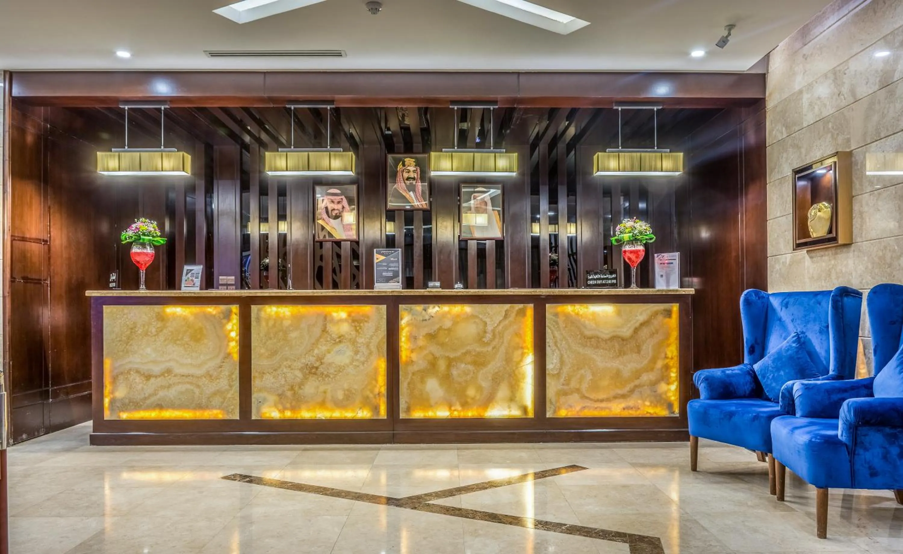 Lobby or reception in Almuhaidb Residence Al Jubail