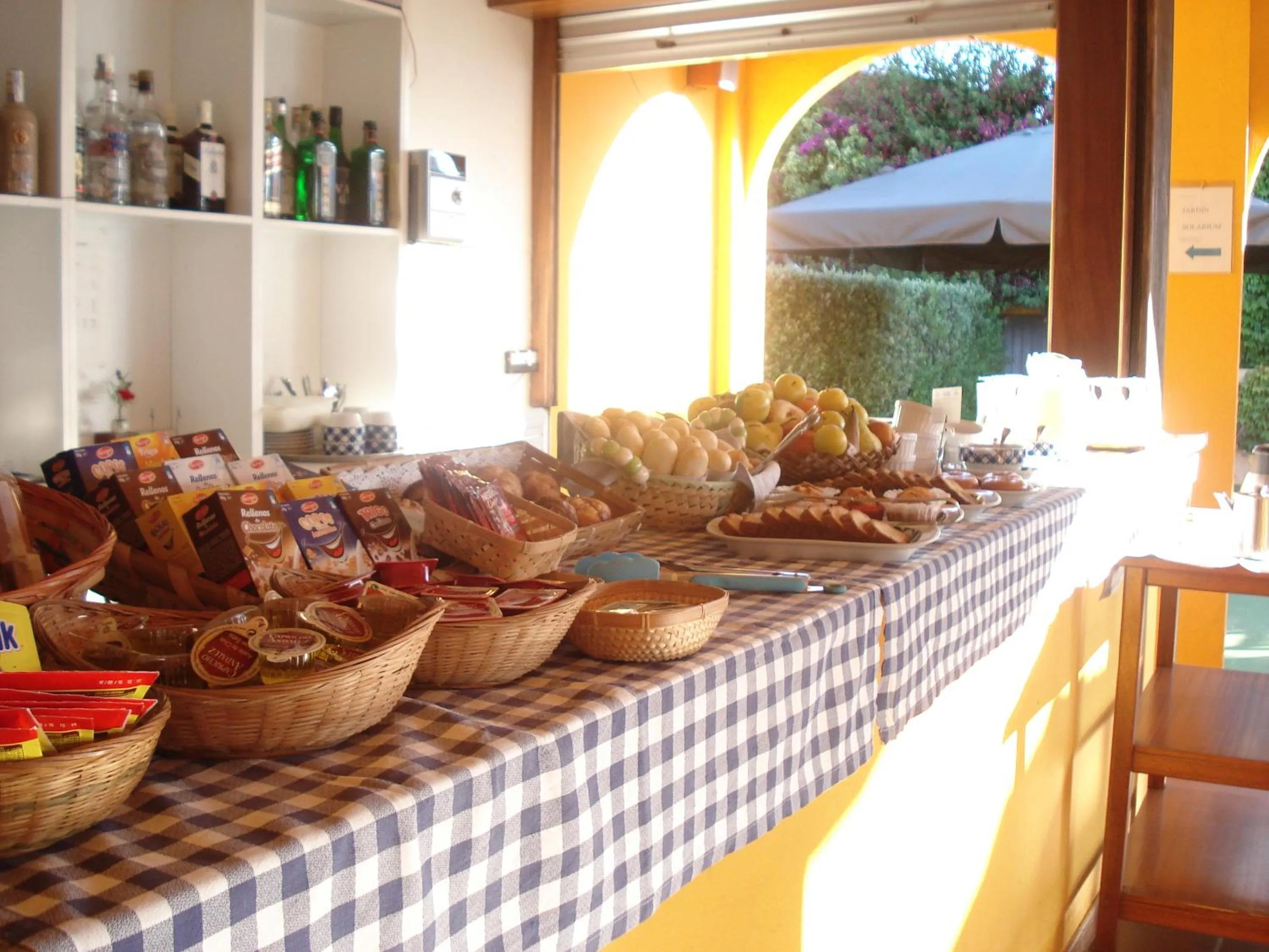 Area and facilities in Hotel Siroco