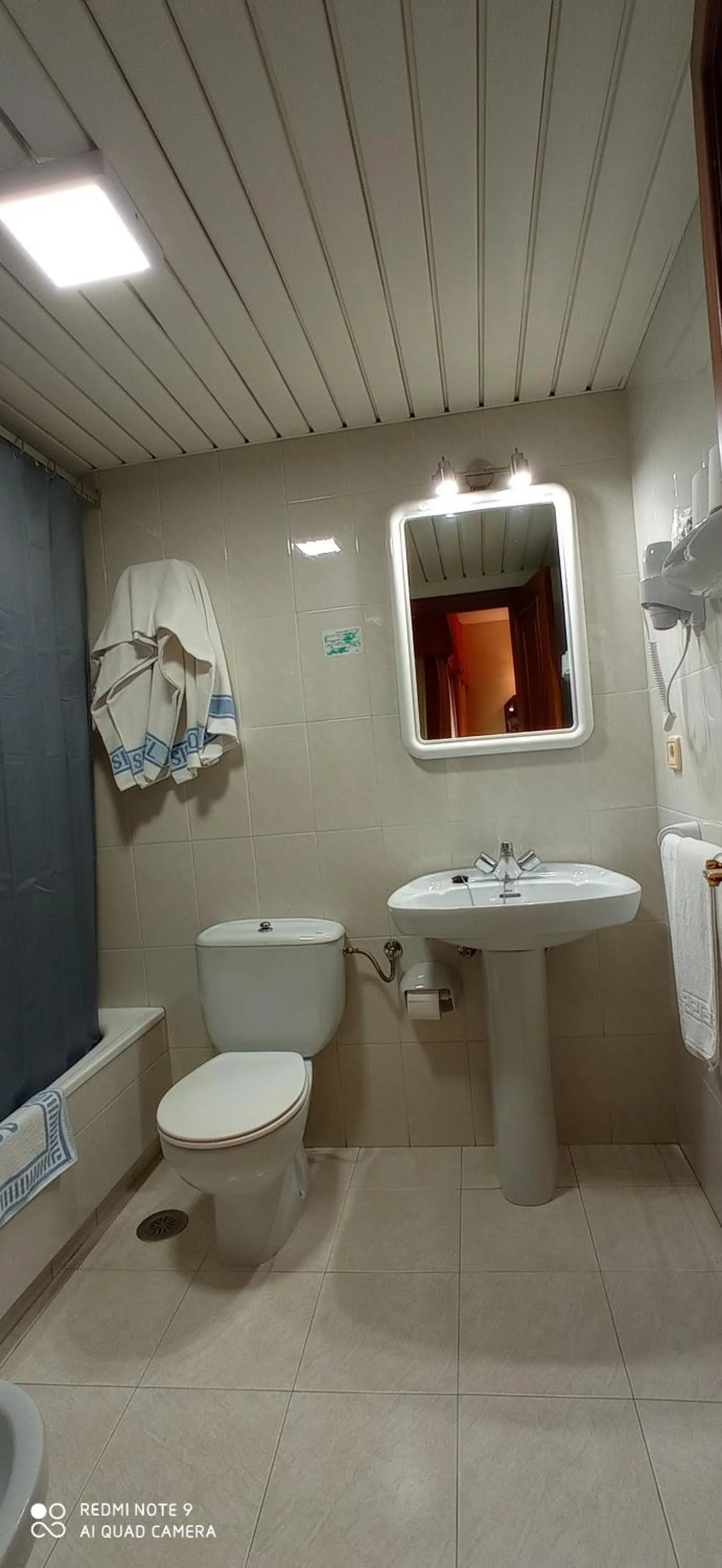 Bathroom in Hotel Siroco