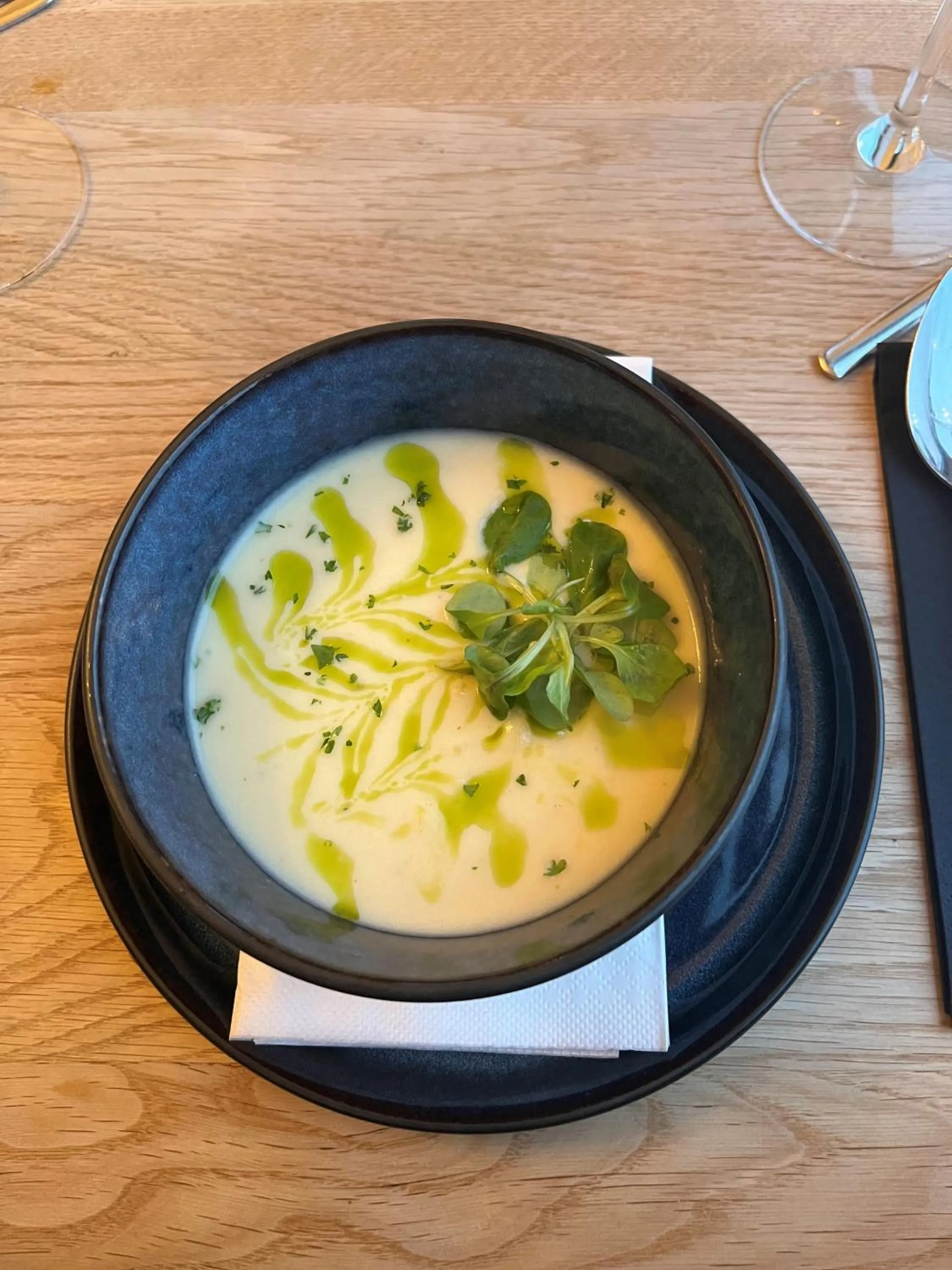 Food and drinks in Magma Hotel