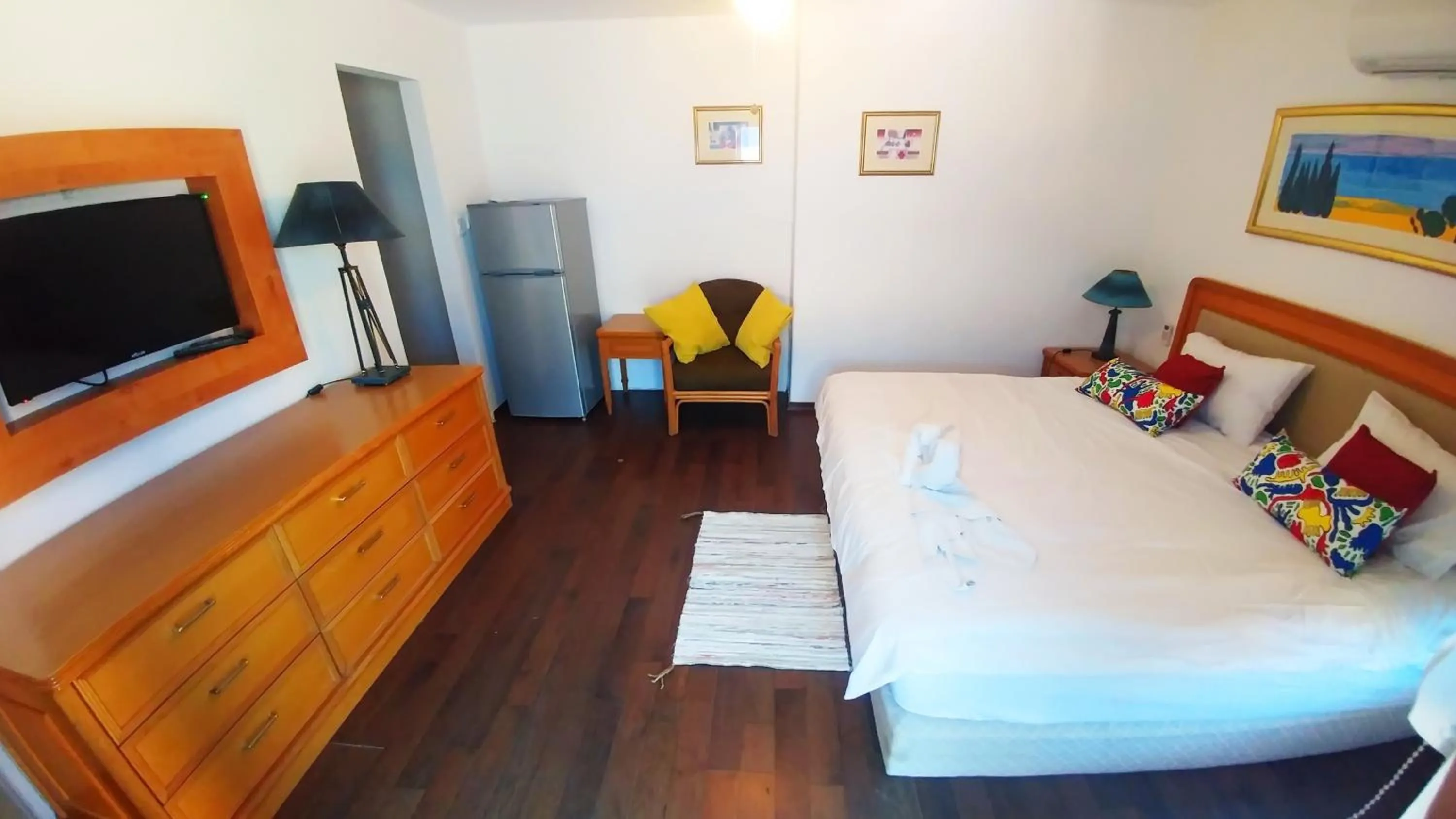 TV and multimedia, Bed in City Suites